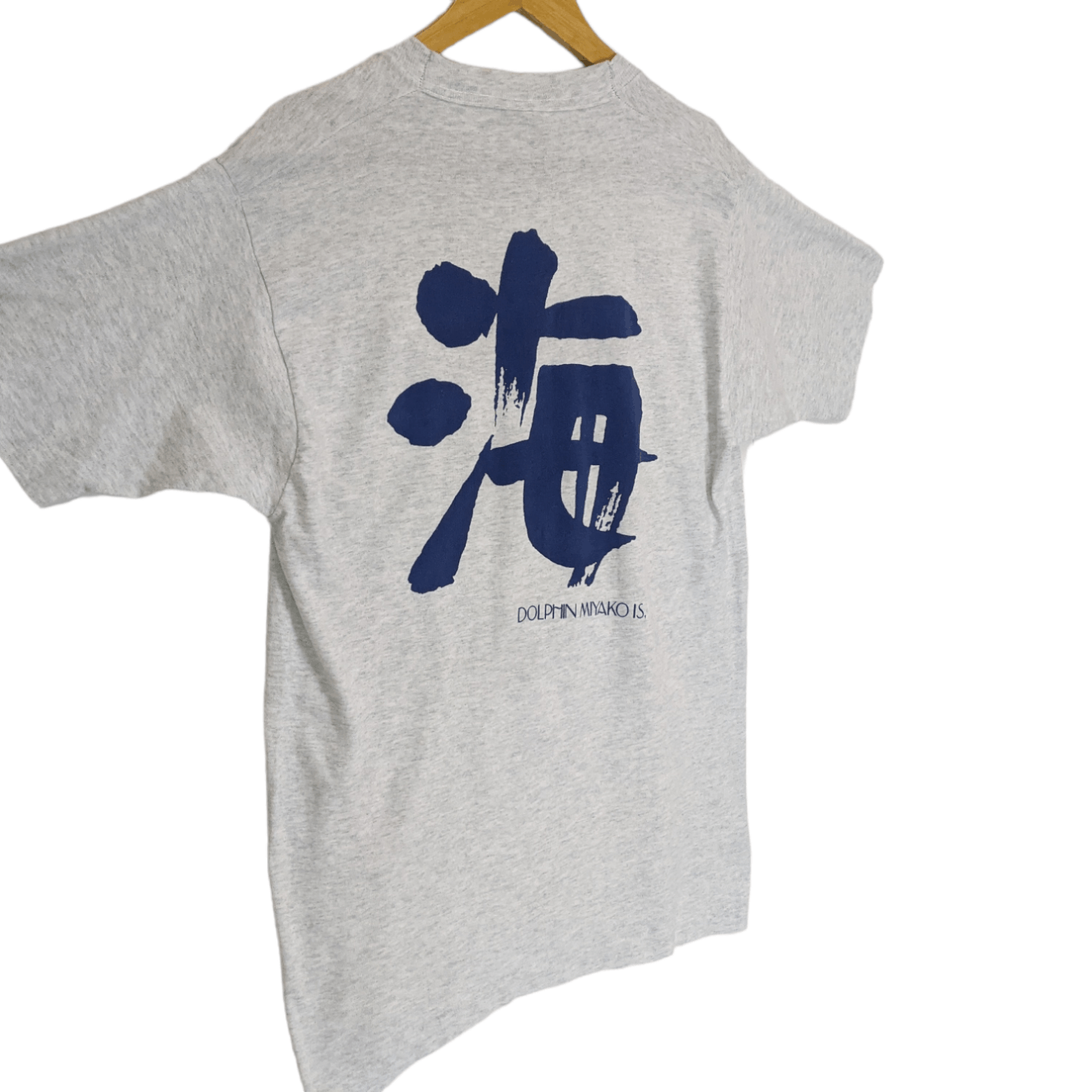 Fruit Of The Loom Vintage DOLPHIN MIYAKO IS Japan Kanji Tee Single Stitches Size US M / EU 48-50 / 2 - 5 Thumbnail