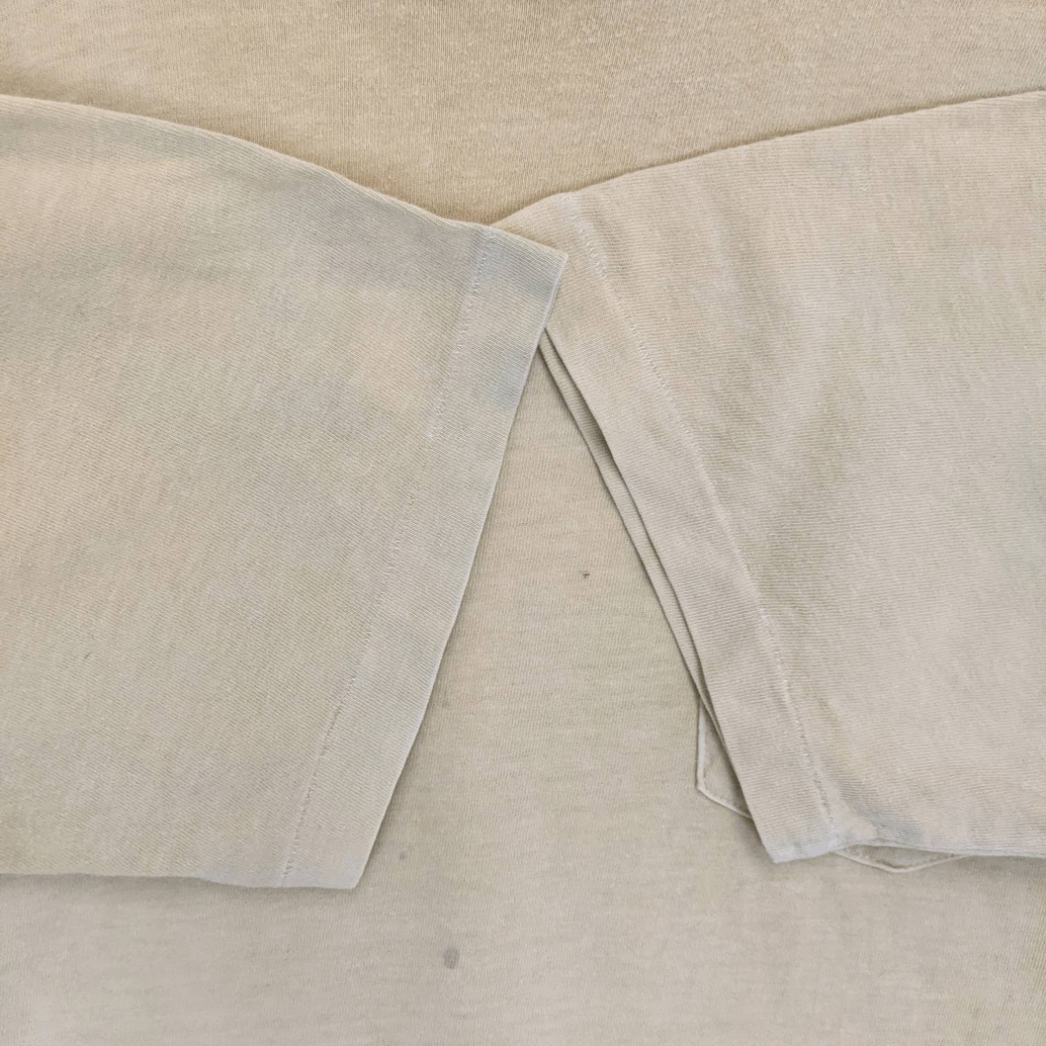 Banana Republic Vintage BANANA REPUBLIC Single Pocket Tee Single Stitches Size US XS / EU 42 / 0 - 6 Thumbnail