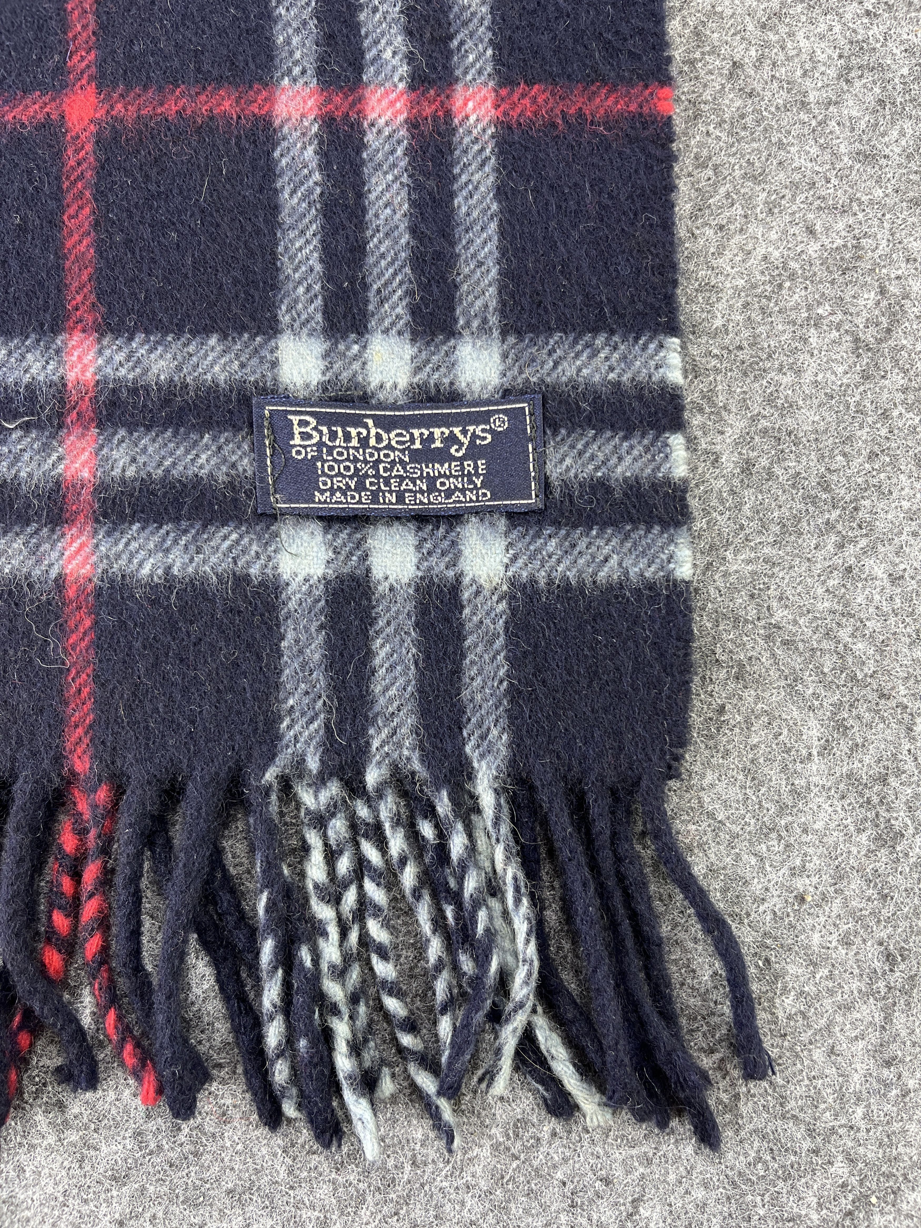 Burberry × Vintage BURBERRY NAVY BLUE SCARVES / MUFFLER / NECKWEAR T209 Size ONE SIZE - 8 Thumbnail