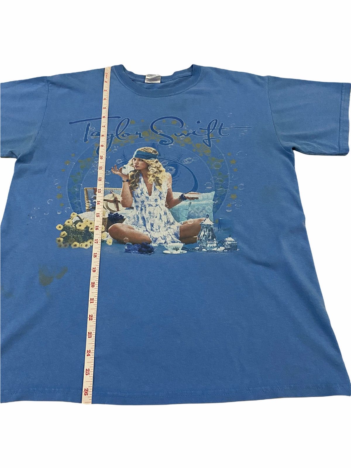 Band Tees Taylor Swift fearless album solo singer t shirt Size US M / EU 48-50 / 2 - 8 Thumbnail