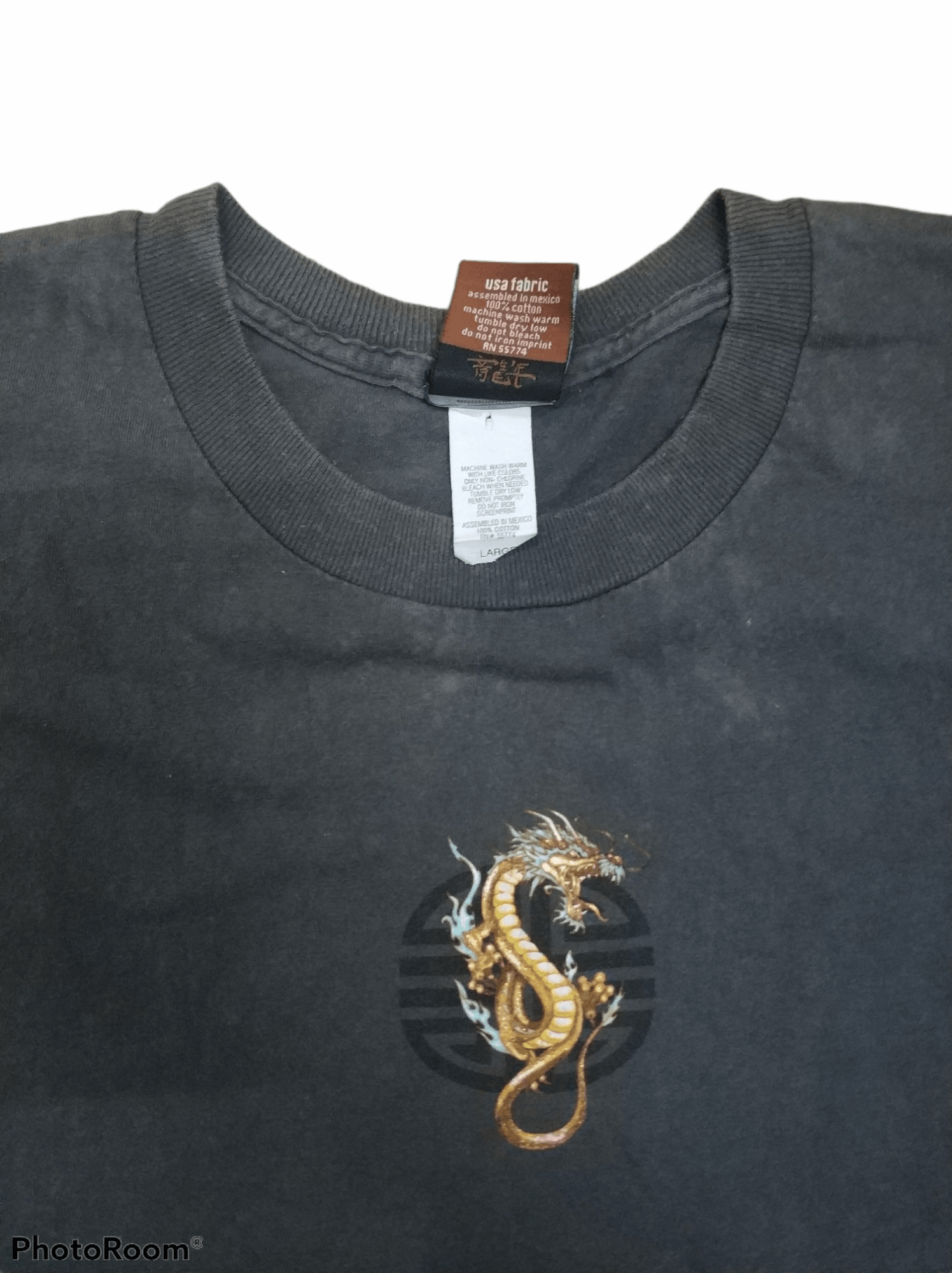 Japanese Brand 🔥Very Rare Vintage Faded Year of The Dragon Tees Size US M / EU 48-50 / 2 - 4 Thumbnail