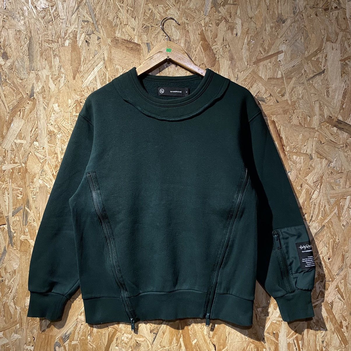 UNDERCOVER Black sweatshirt with graphic print UP2D4804-2