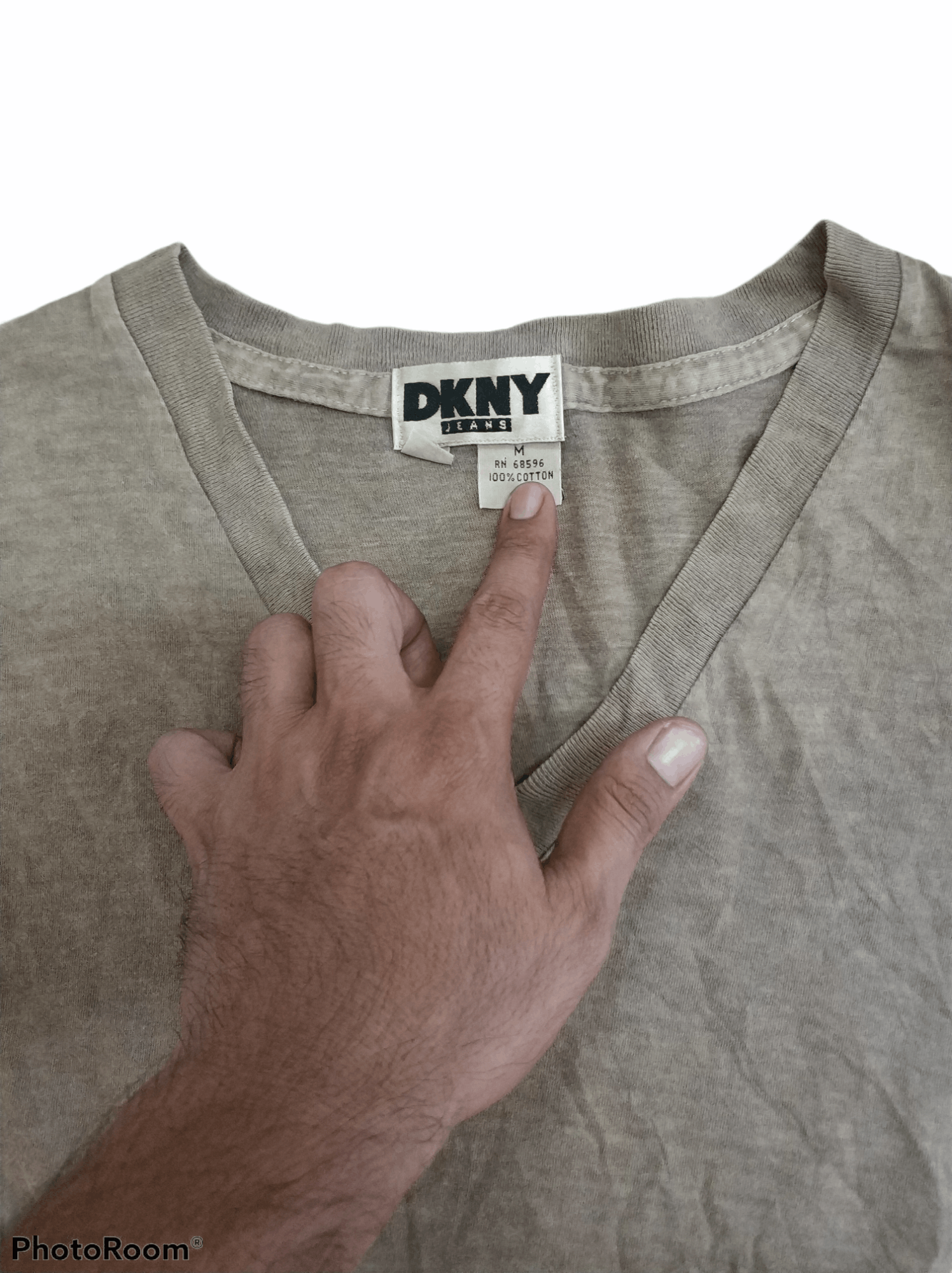 DKNY 🔥Vintage Blank Single Stitched V Neck DKNY Tees Size US M / EU 48-50 / 2 - 2 Thumbnail