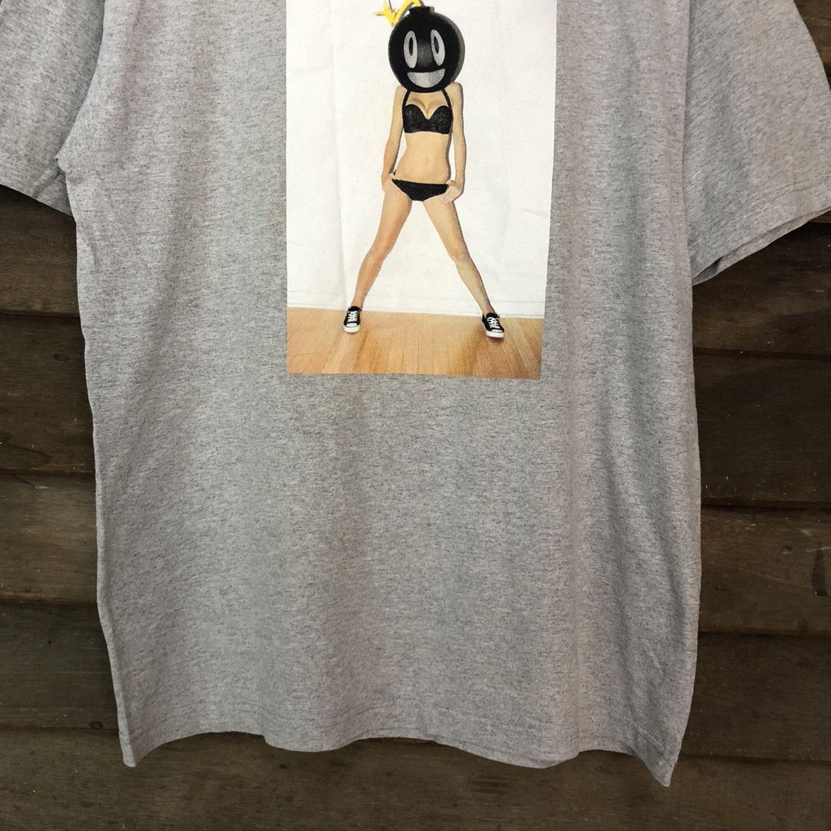 The Hundreds The Hundreds X Visual by van styles Grey Short Tshirt #3499 Size US L / EU 52-54 / 3 - 6 Thumbnail