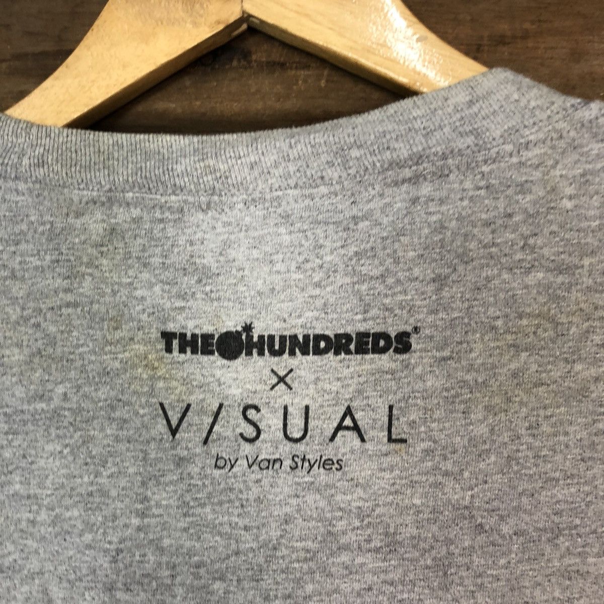The Hundreds The Hundreds X Visual by van styles Grey Short Tshirt #3499 Size US L / EU 52-54 / 3 - 12 Thumbnail