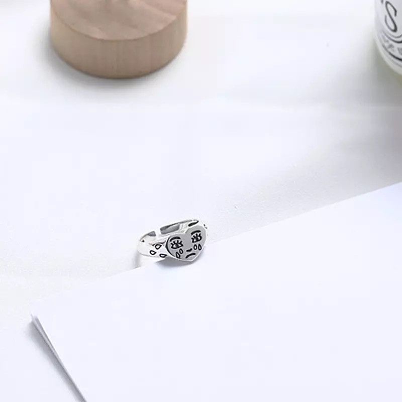 Jewelry × Vintage Sad face face rave party ring Size ONE SIZE - 2 Thumbnail