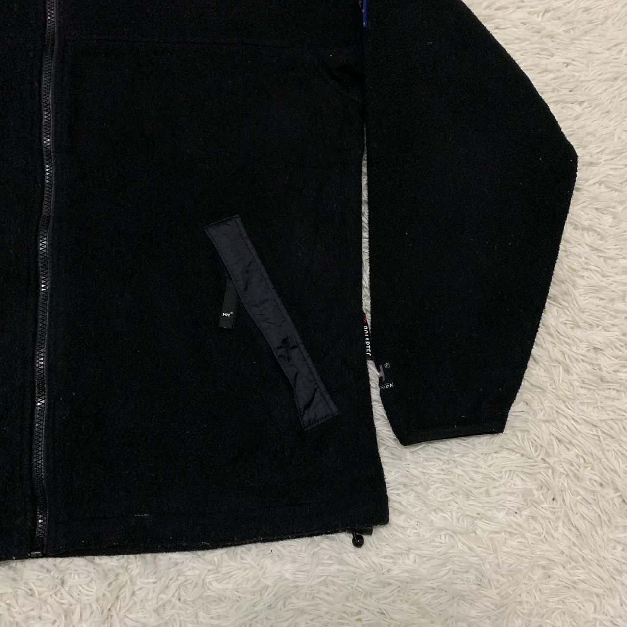 Helly Hansen Helly Hansen fleece jacket made in Japan Size US L / EU 52-54 / 3 - 4 Thumbnail