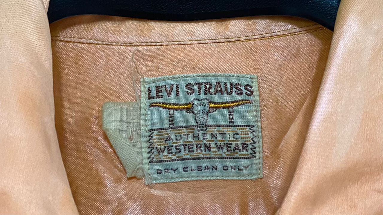 Levi's Vintage 1940s Levis Satin Western distressed Shirt Size US S / EU 44-46 / 1 - 9 Thumbnail