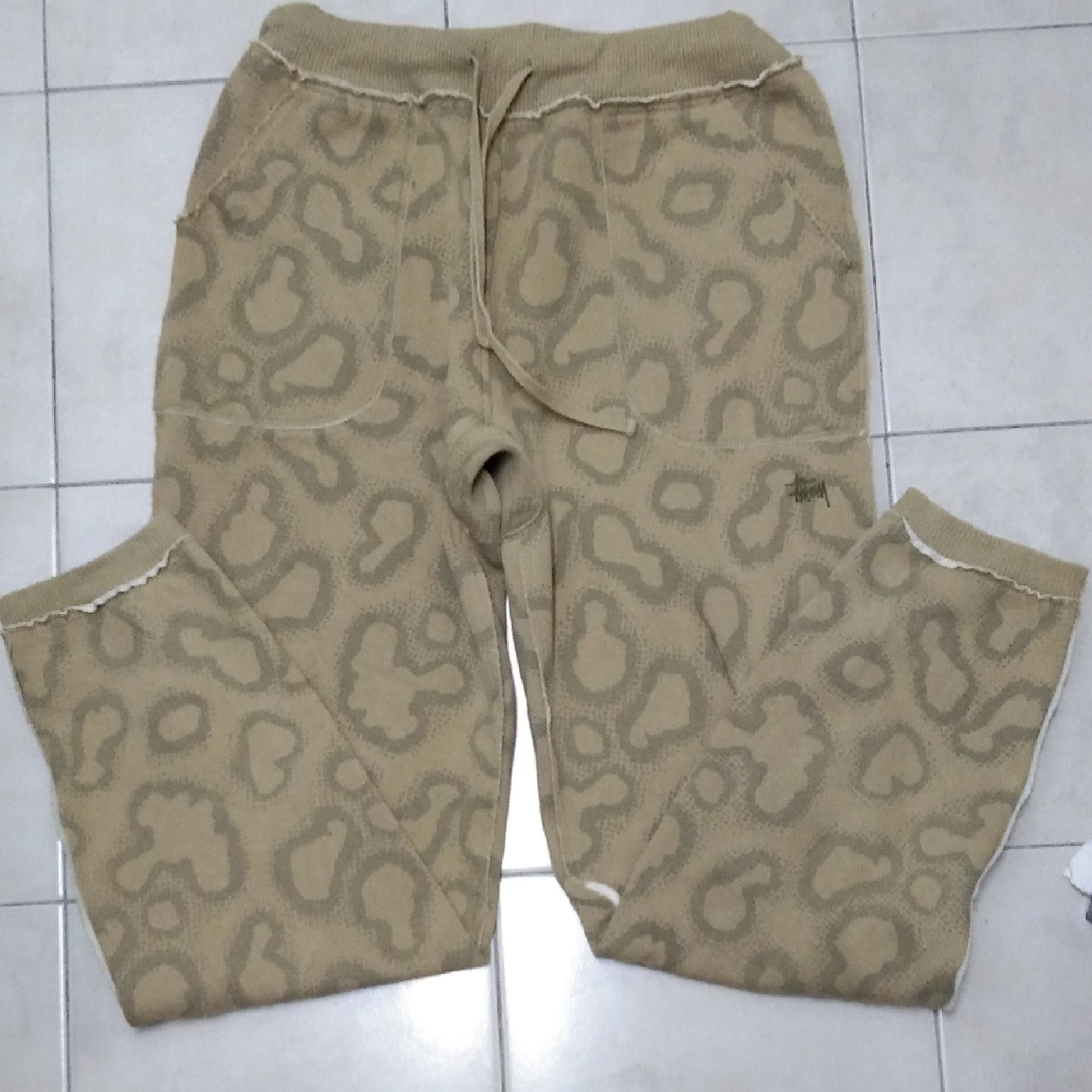 Stussy VINTAGE STUSSY CAMO VERY RARE Size US 36 / EU 52 - 1 Thumbnail