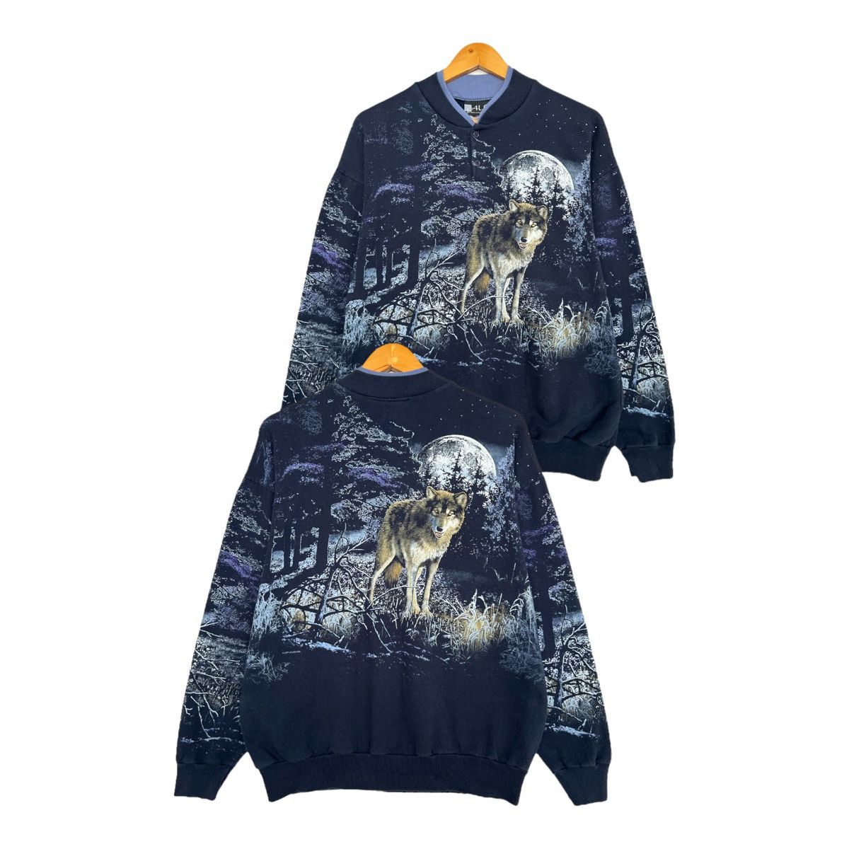 Vintage 90s Wolf Allover Scenery Sweatshirt