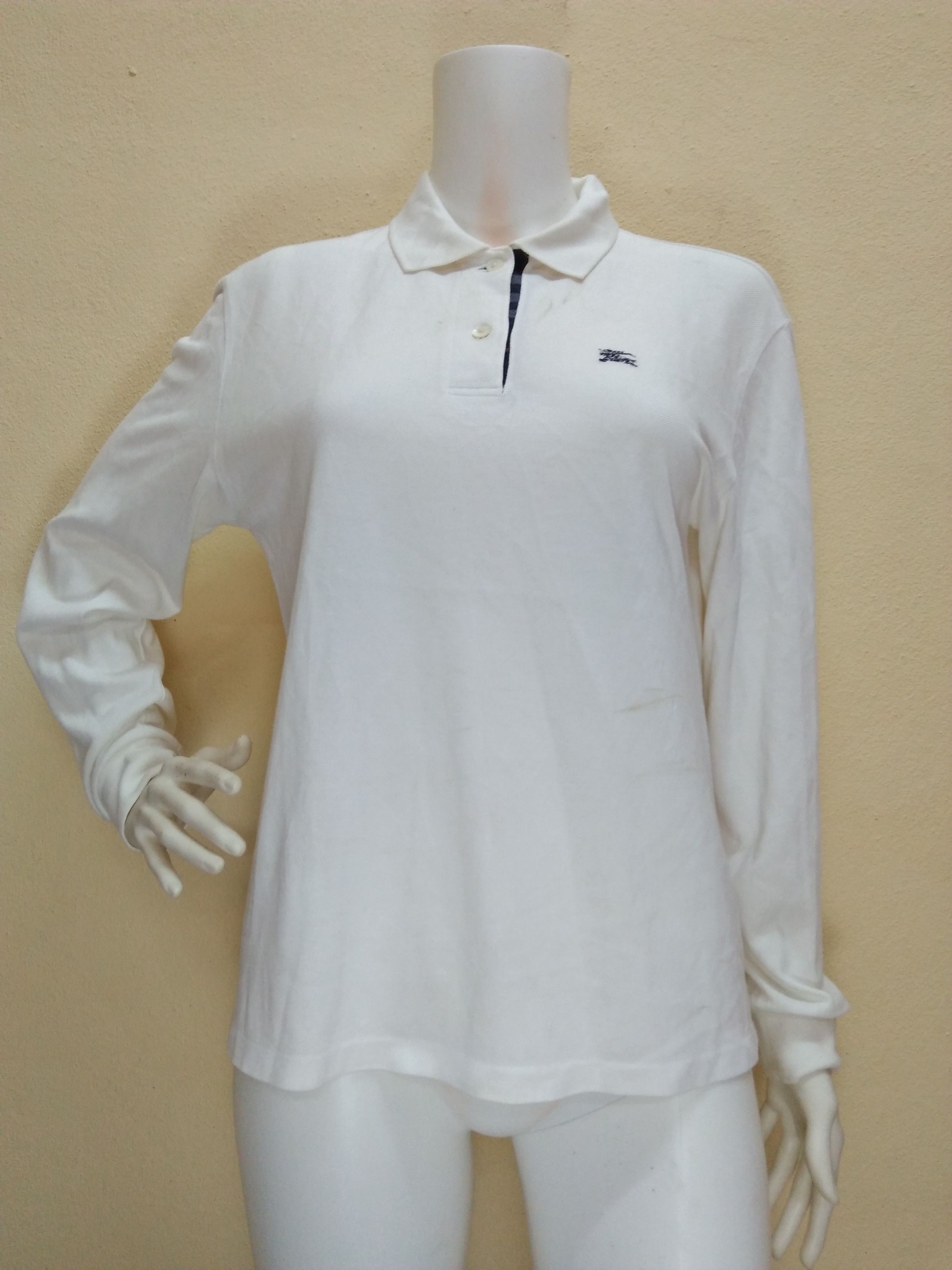Burberry BURBERRYS REGD Embroidered Logo White Color Polo. Size US M / EU 48-50 / 2 - 4 Thumbnail