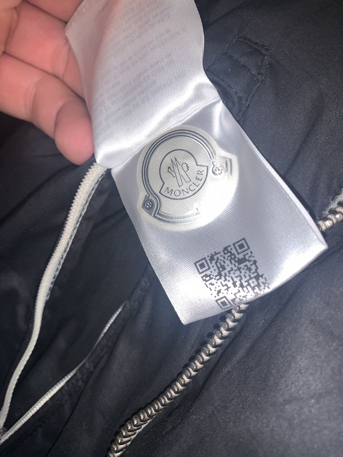 Moncler LIORAN GIUBBOTTO LIORAN MONCLER JACKET Size US XL / EU 56 / 4 - 5 Thumbnail