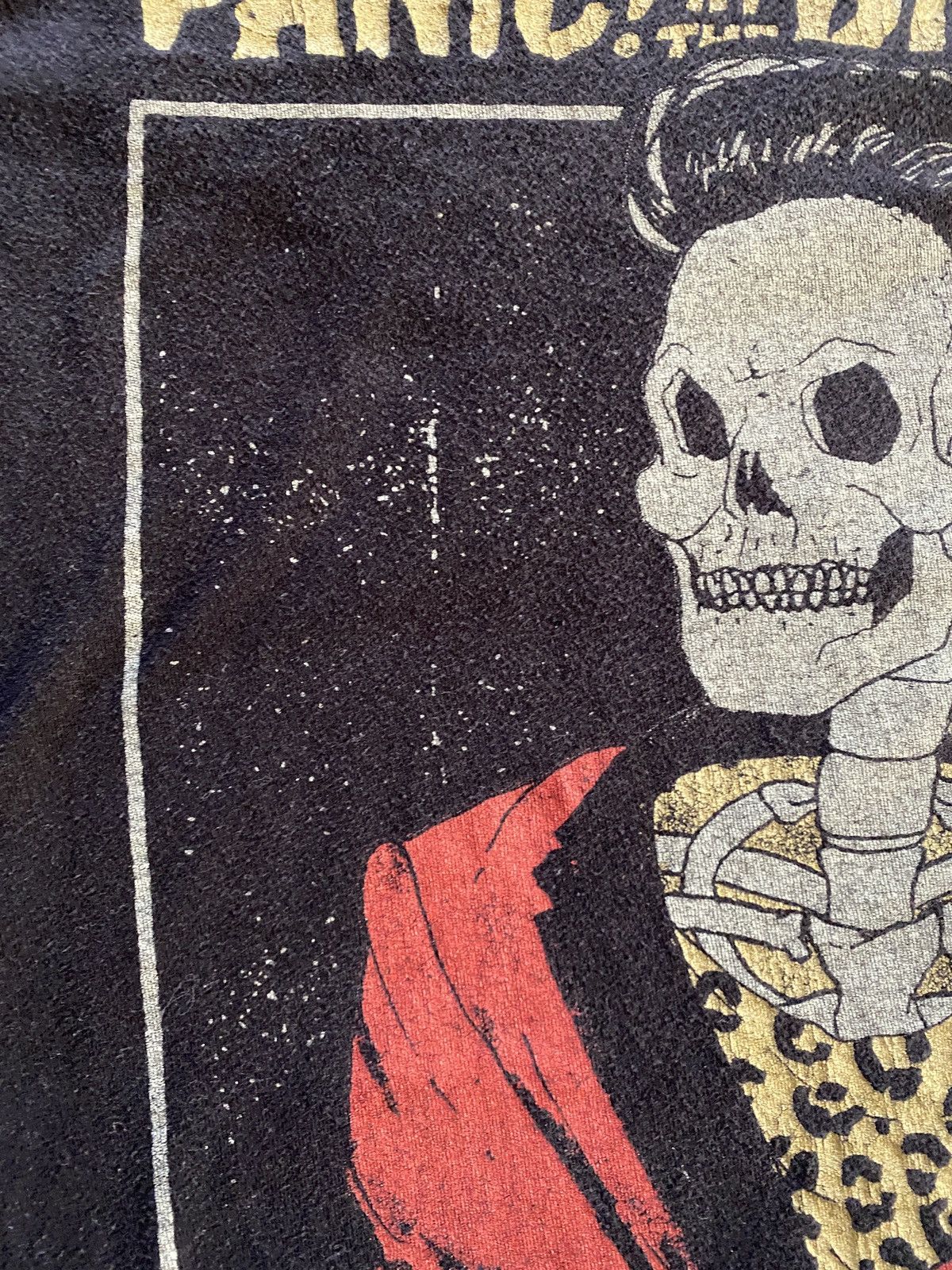 Band Tees Panic! At The Disco Death of a Bachelor Tour Tee Size US M / EU 48-50 / 2 - 6 Thumbnail