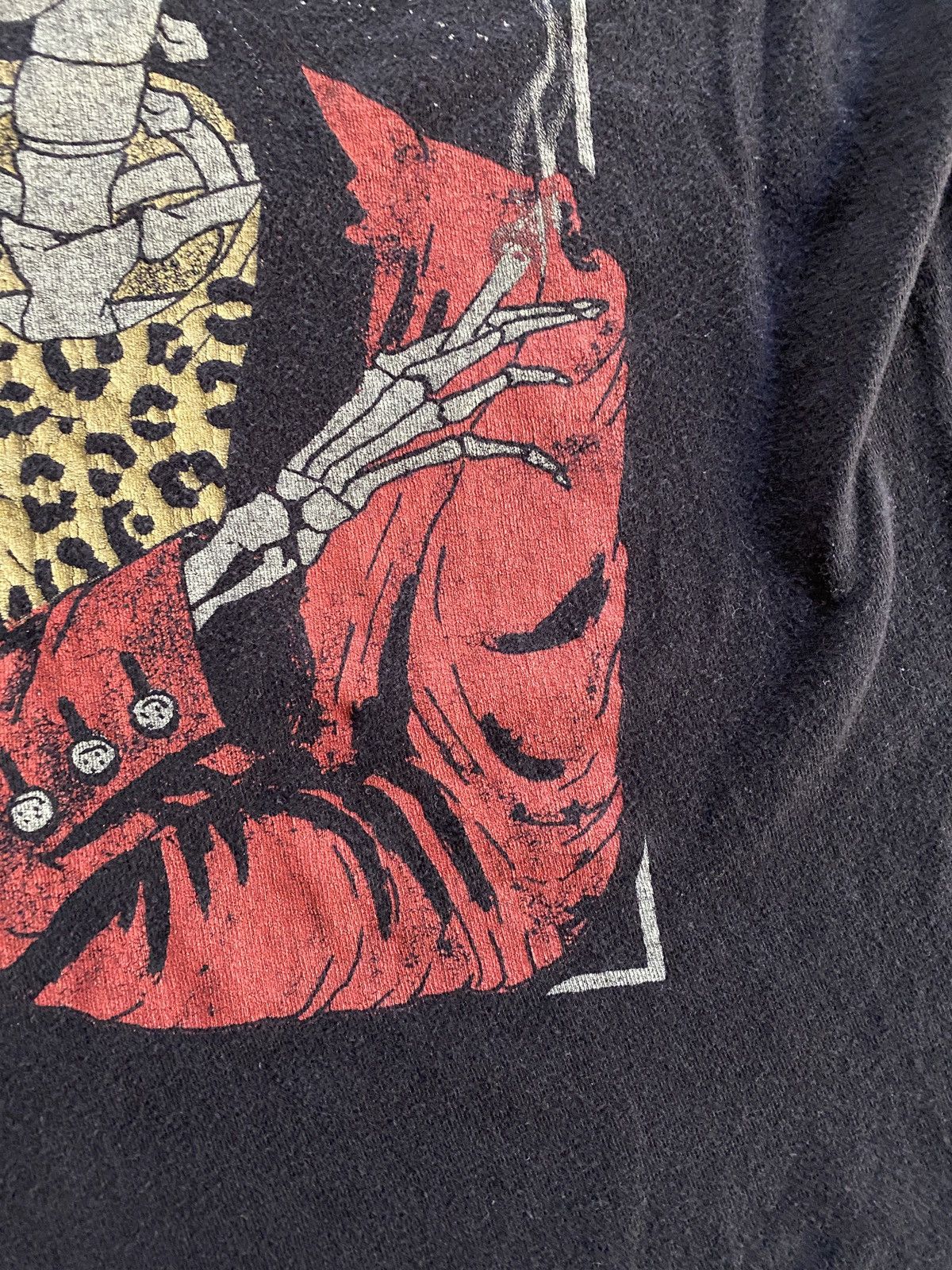 Band Tees Panic! At The Disco Death of a Bachelor Tour Tee Size US M / EU 48-50 / 2 - 9 Thumbnail