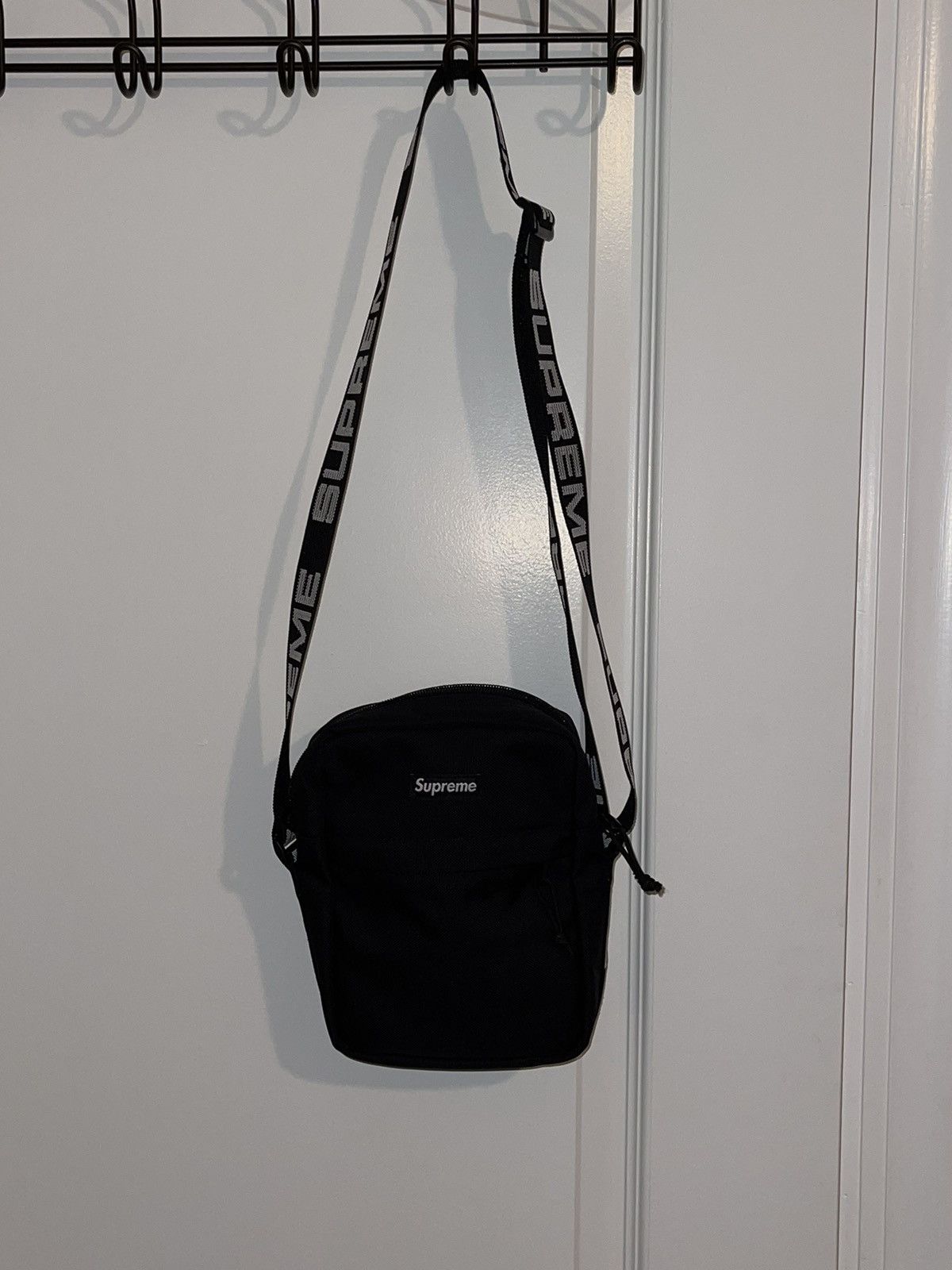 Supreme Supreme Ss18 Shoulder Bag Black New, Grailed