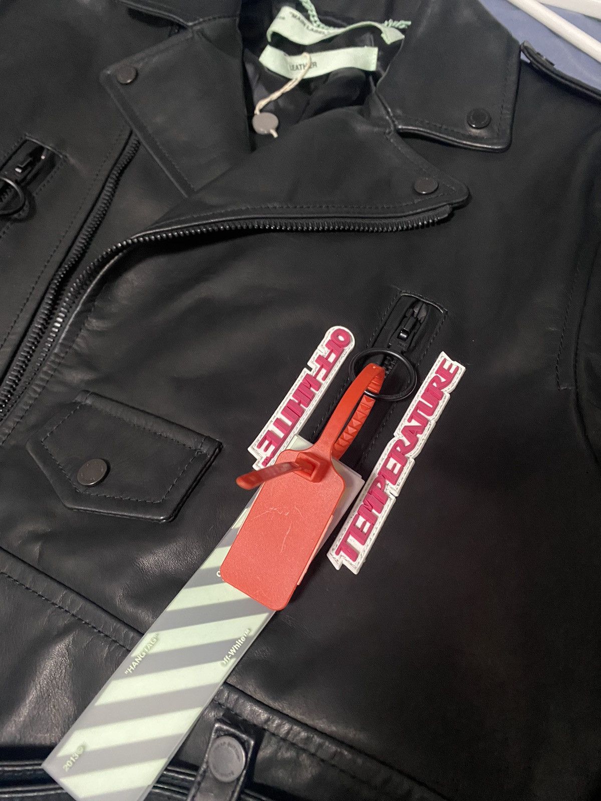 Off-White Crop Leather Biker Jacket Size US M / EU 48-50 / 2 - 4 Thumbnail