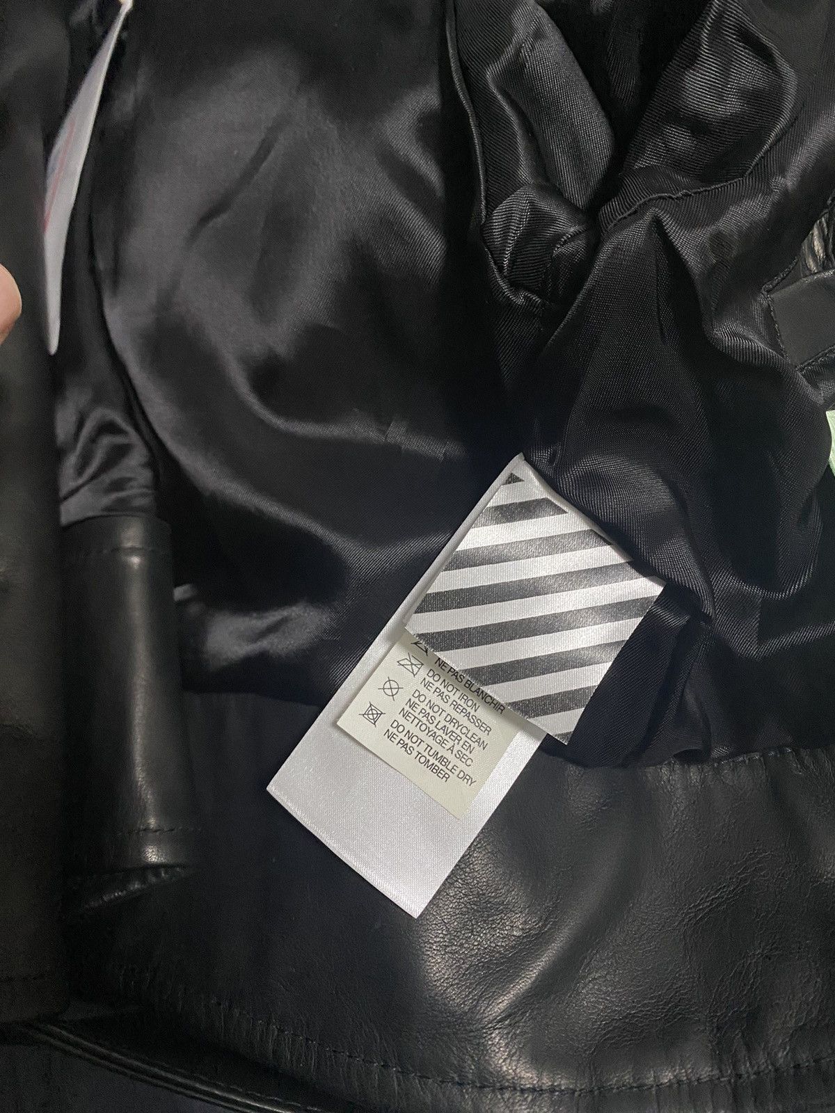 Off-White Crop Leather Biker Jacket Size US M / EU 48-50 / 2 - 9 Thumbnail