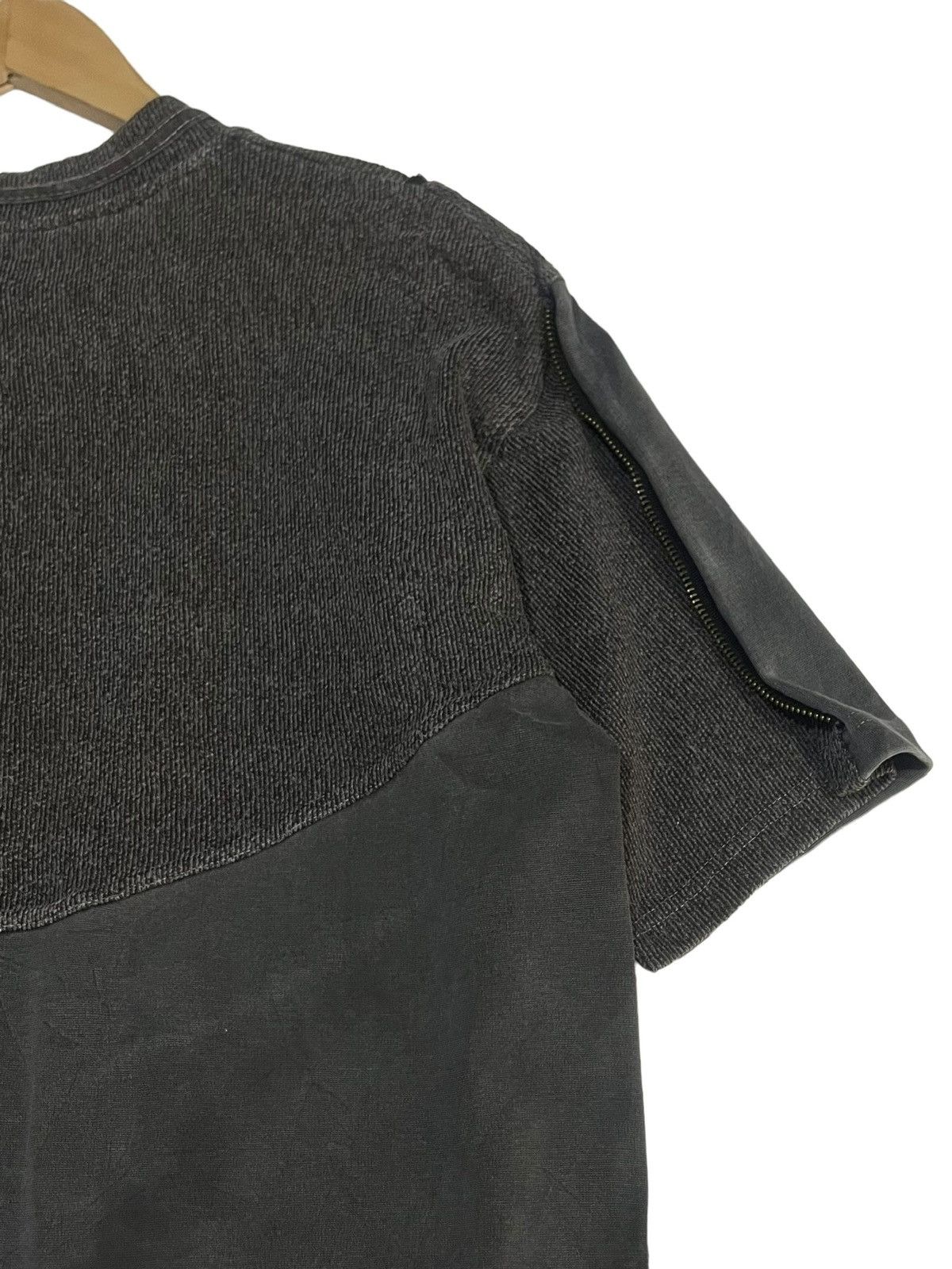 Designer × Seditionaries VTG 90s SEDITIONARIES MULTIZIPPED SMAL POCKET TSHIRT BY G&C Size US M / EU 48-50 / 2 - 10 Thumbnail