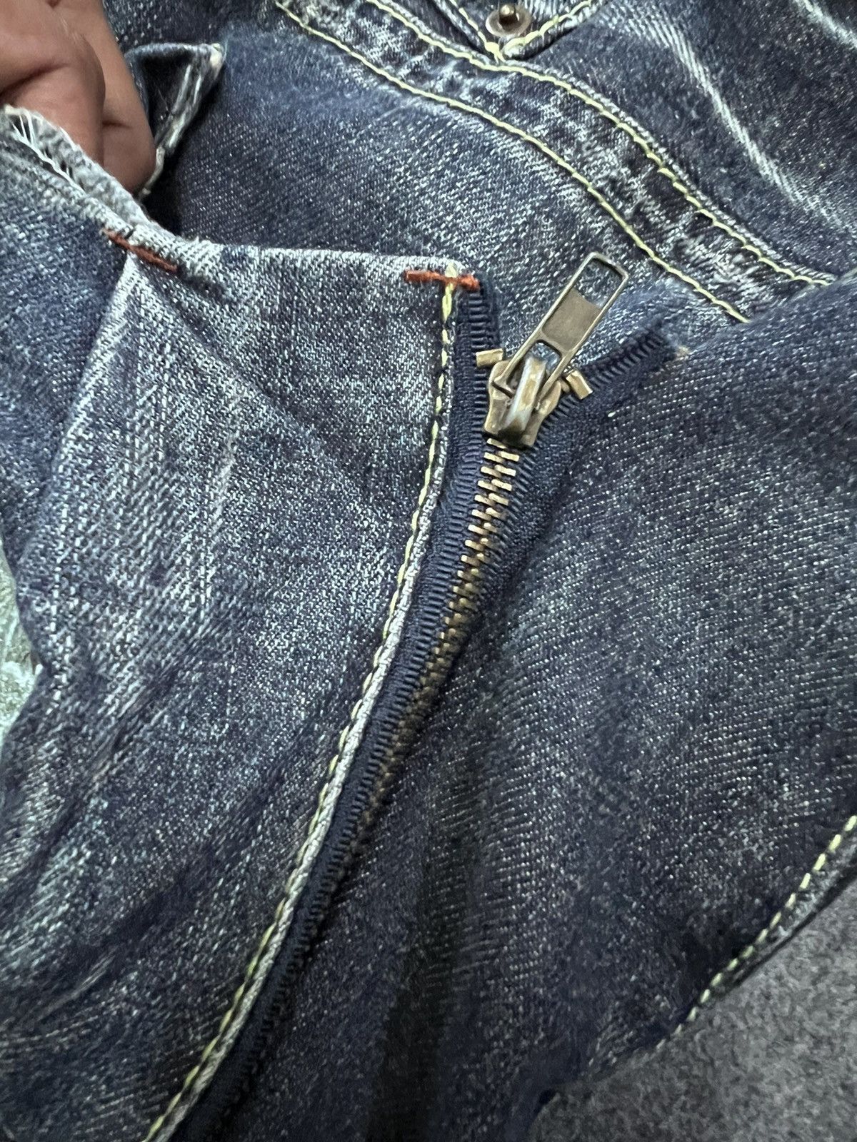 Japanese Brand FLARED💥LUCKY STORE TWIST DENIM PANT Size US 34 / EU 50 - 9 Thumbnail
