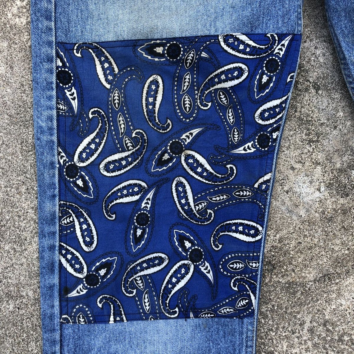 Levi's × Levi's Vintage Clothing 🔥Rare🔥🇺🇸Levis Custom Bandana Patchwork Distressed Denim Jeans Size US 38 / EU 54 - 7 Thumbnail
