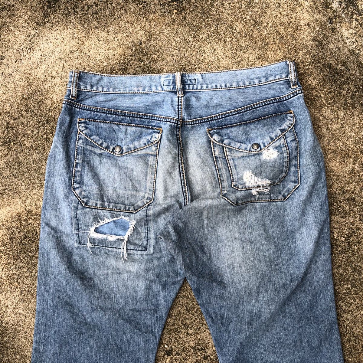 French Connection × Vintage 🔥Thrash🔥French Connection Patchwork Rips Distress Jeans Size US 36 / EU 52 - 5 Thumbnail