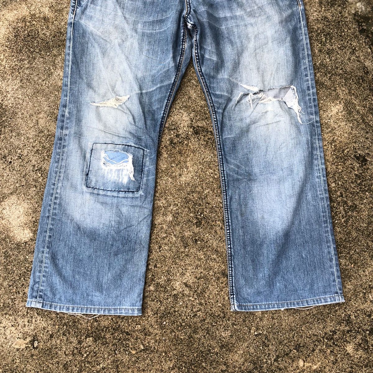 French Connection × Vintage 🔥Thrash🔥French Connection Patchwork Rips Distress Jeans Size US 36 / EU 52 - 3 Thumbnail