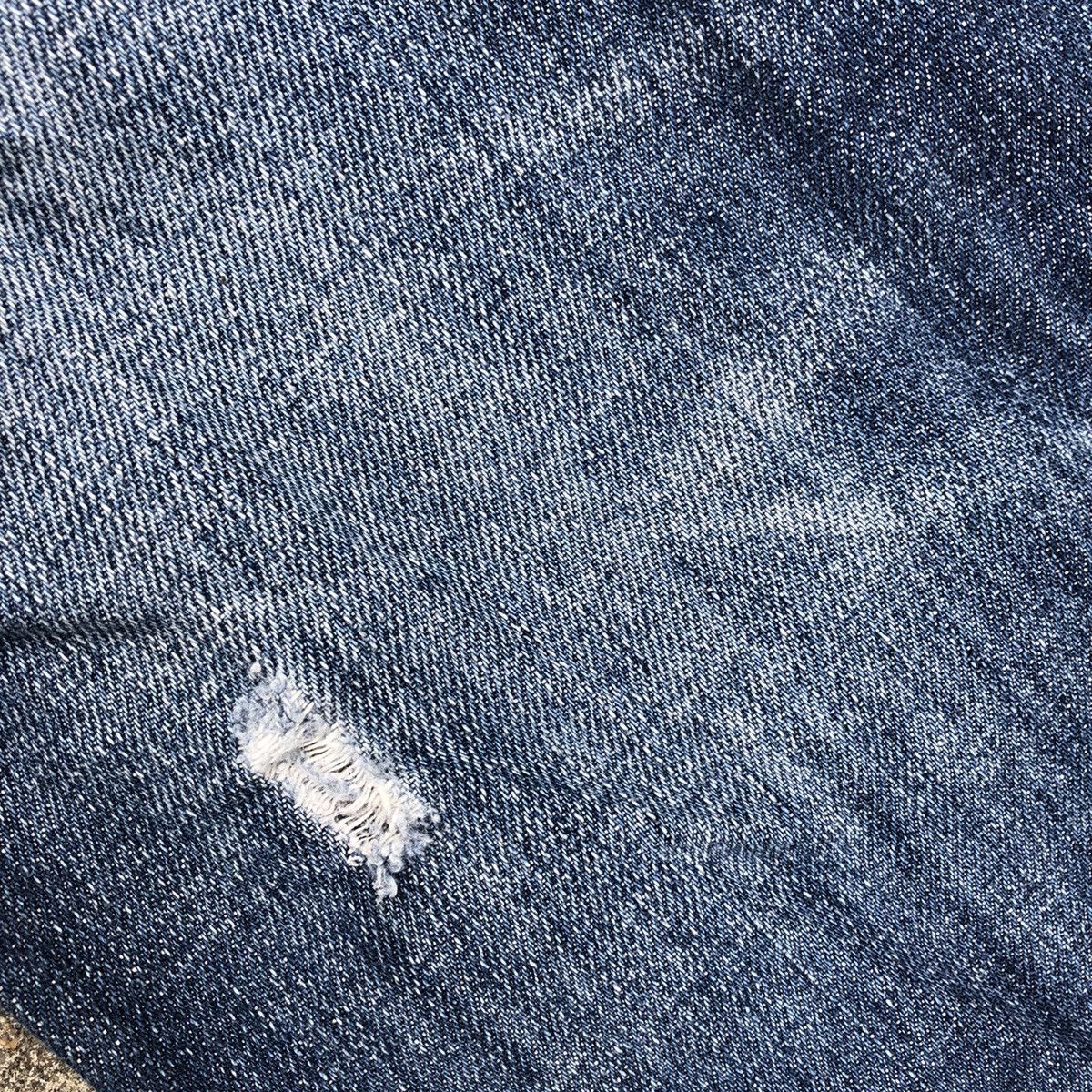 Dsquared2 × Vintage Rare Vintage Dsquared2 Distress Denim Jeans Size US 32 / EU 48 - 10 Thumbnail