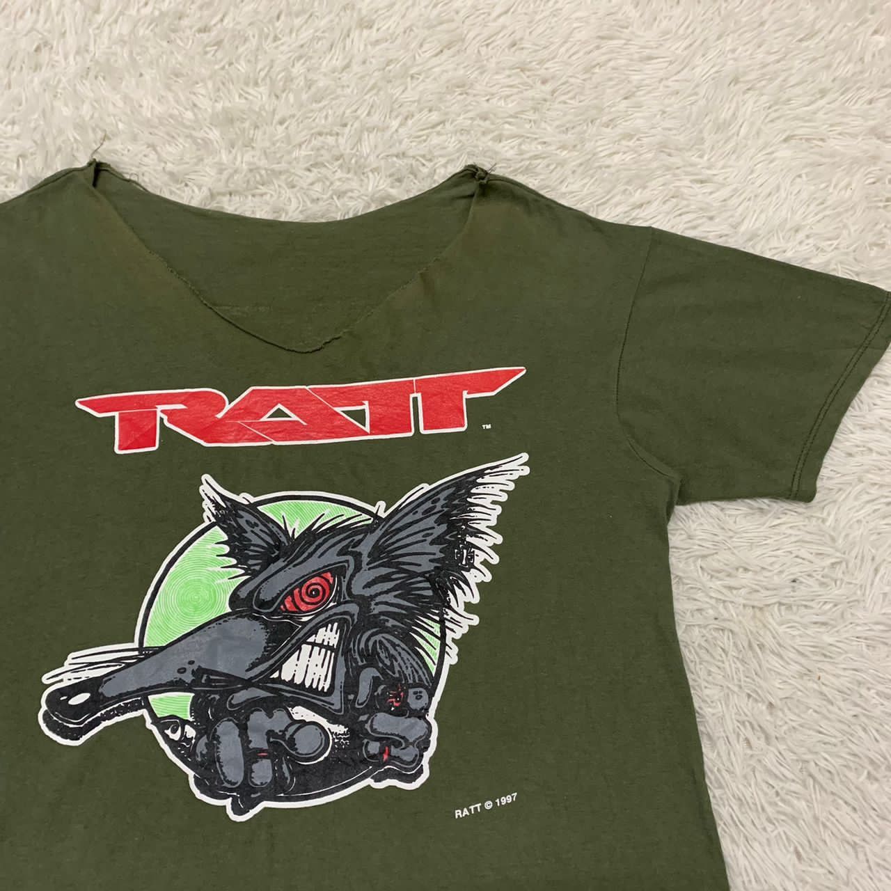 Vintage Vintage Ratt n Roll 1997 tshirt Size M / US 6-8 / IT 42-44 - 7 Thumbnail