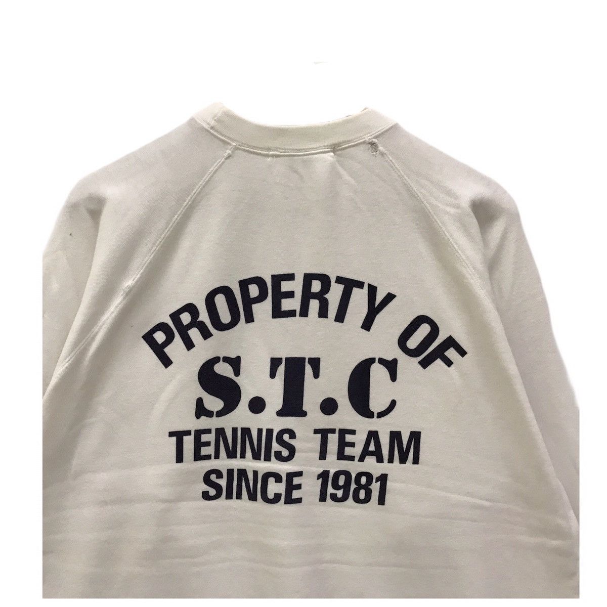 Champion × Vintage Champion Crewneck Spellout Property Tennis Team Since1981 Size US M / EU 48-50 / 2 - 2 Thumbnail