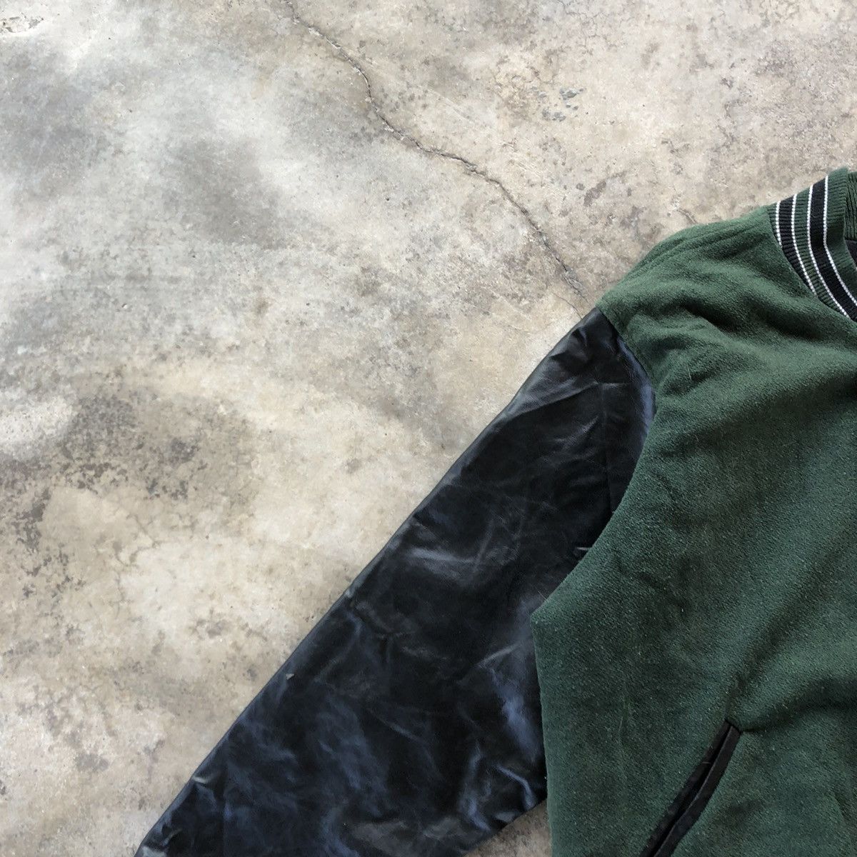 Vintage 🔥Distress🔥🇺🇸Award USA Sleeves Leather Wool Varsity Jacket Size US M / EU 48-50 / 2 - 6 Thumbnail