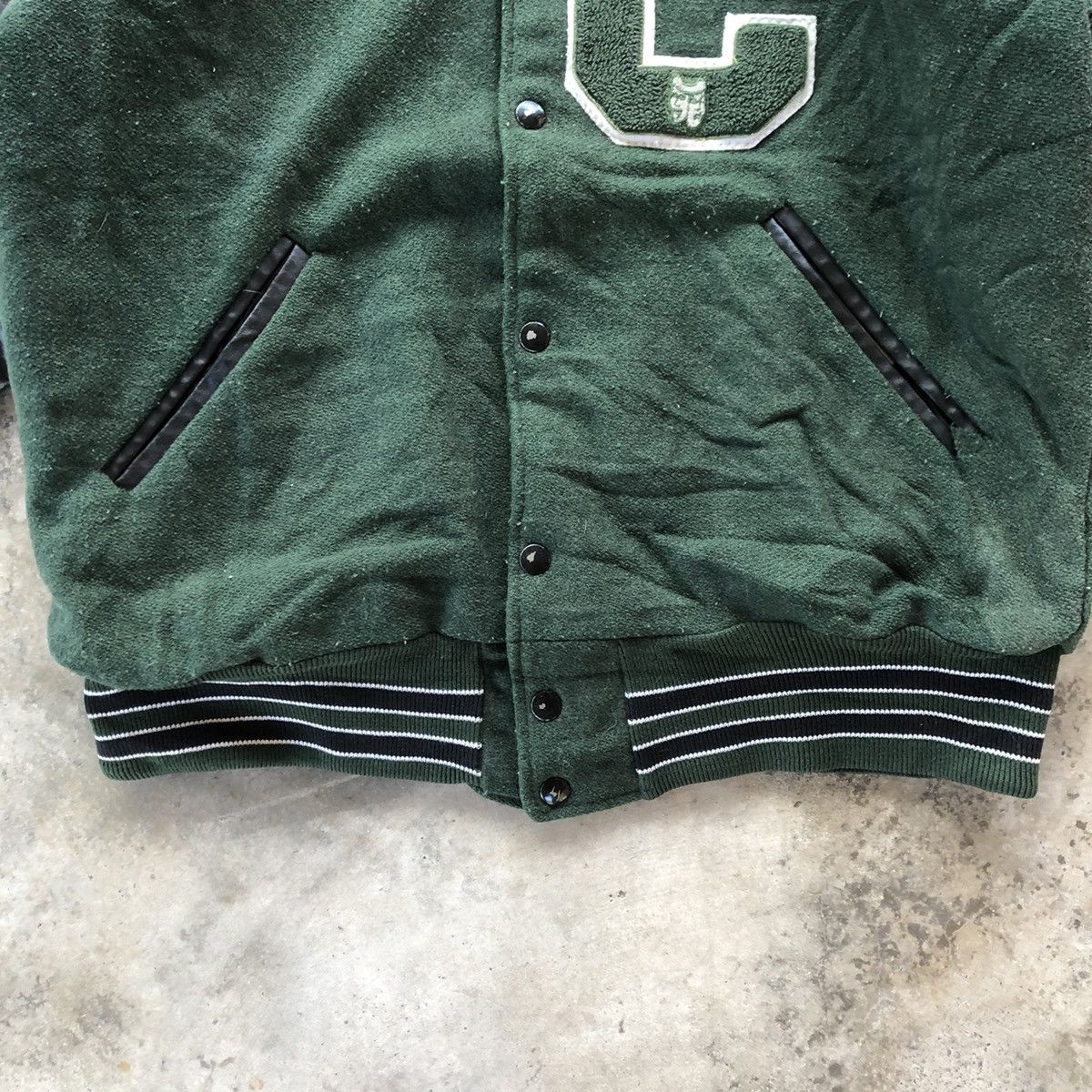 Vintage 🔥Distress🔥🇺🇸Award USA Sleeves Leather Wool Varsity Jacket Size US M / EU 48-50 / 2 - 3 Thumbnail