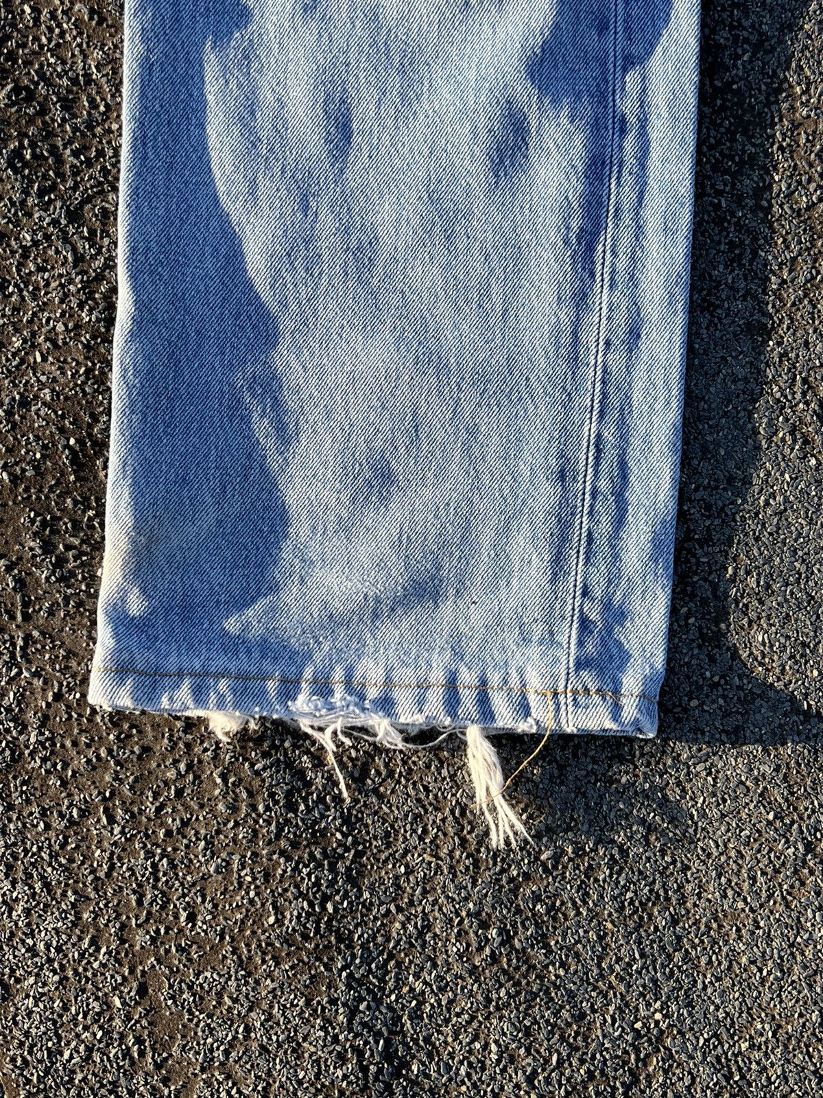 Levi's × Levi's Vintage Clothing × Vintage Vintage Levi’s 501 Light Blue Distressed Denim Pant Size US 34 / EU 50 - 12 Thumbnail