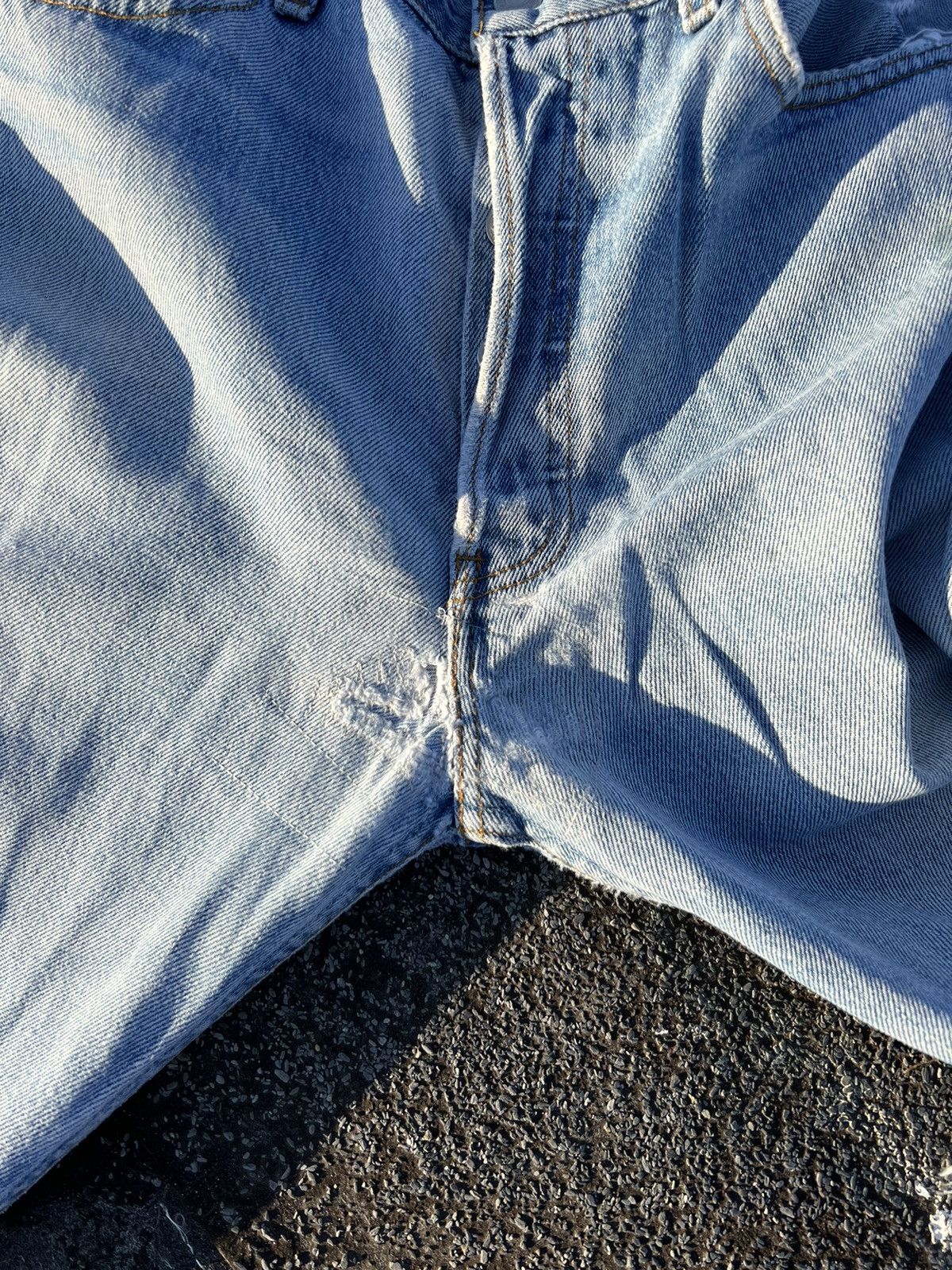 Levi's × Levi's Vintage Clothing × Vintage Vintage Levi’s 501 Light Blue Distressed Denim Pant Size US 34 / EU 50 - 18 Thumbnail