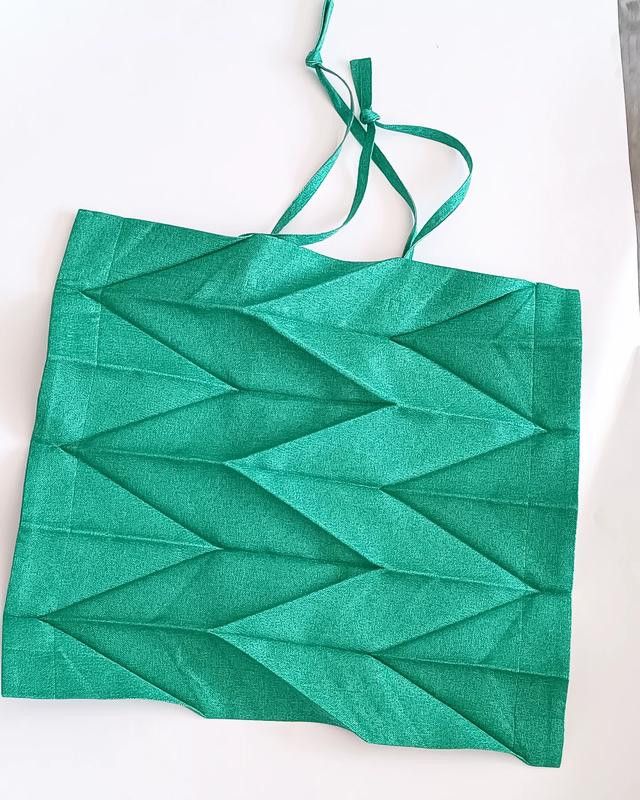 Issey Miyake Issey Miyake Tote Bag Pleated Shopper Shoulder Green Size ONE SIZE - 4 Thumbnail