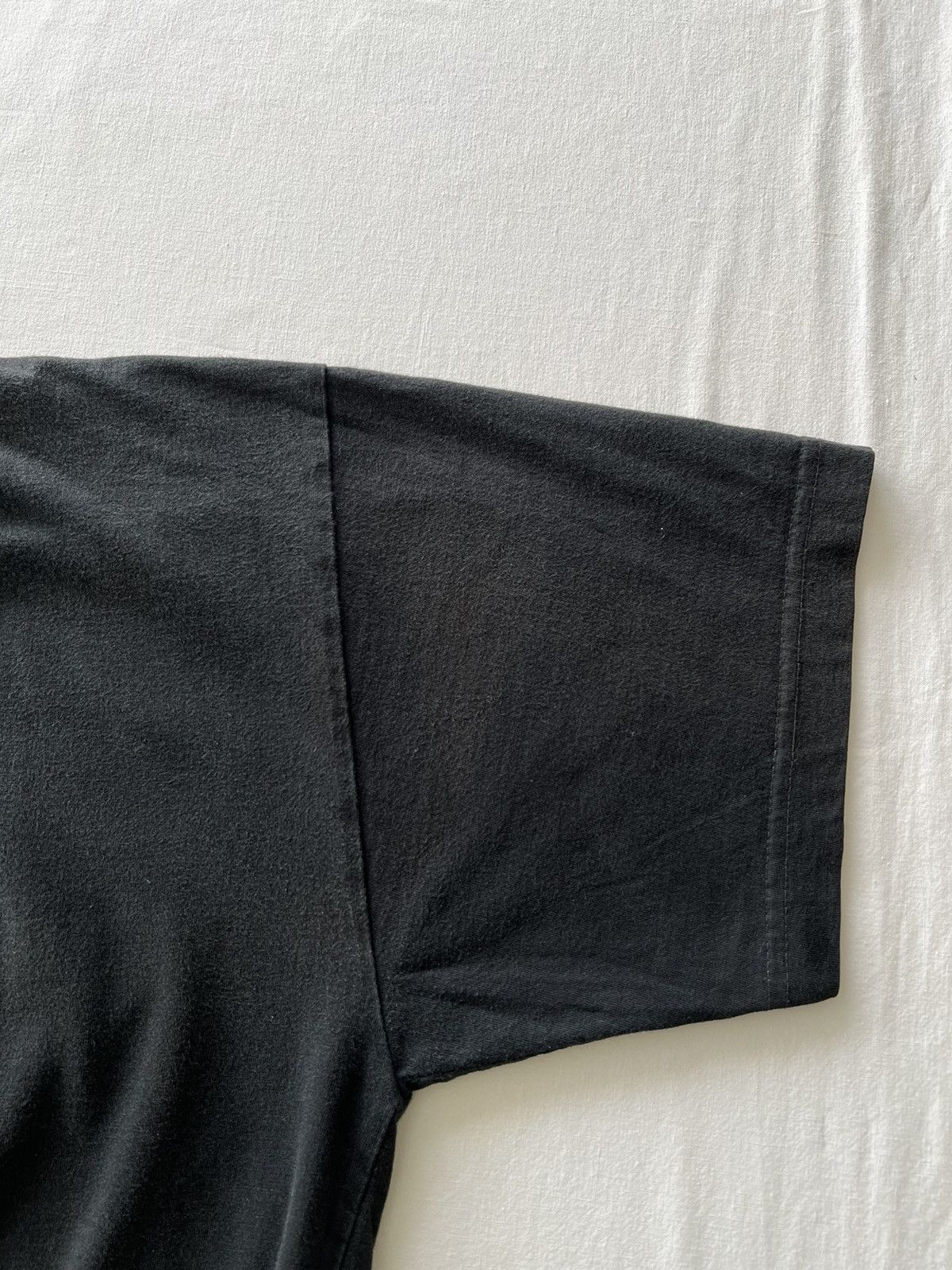 Band Tees Vintage 2000s Born 2B Unique Me Sperm Black Tee Size US L / EU 52-54 / 3 - 8 Thumbnail