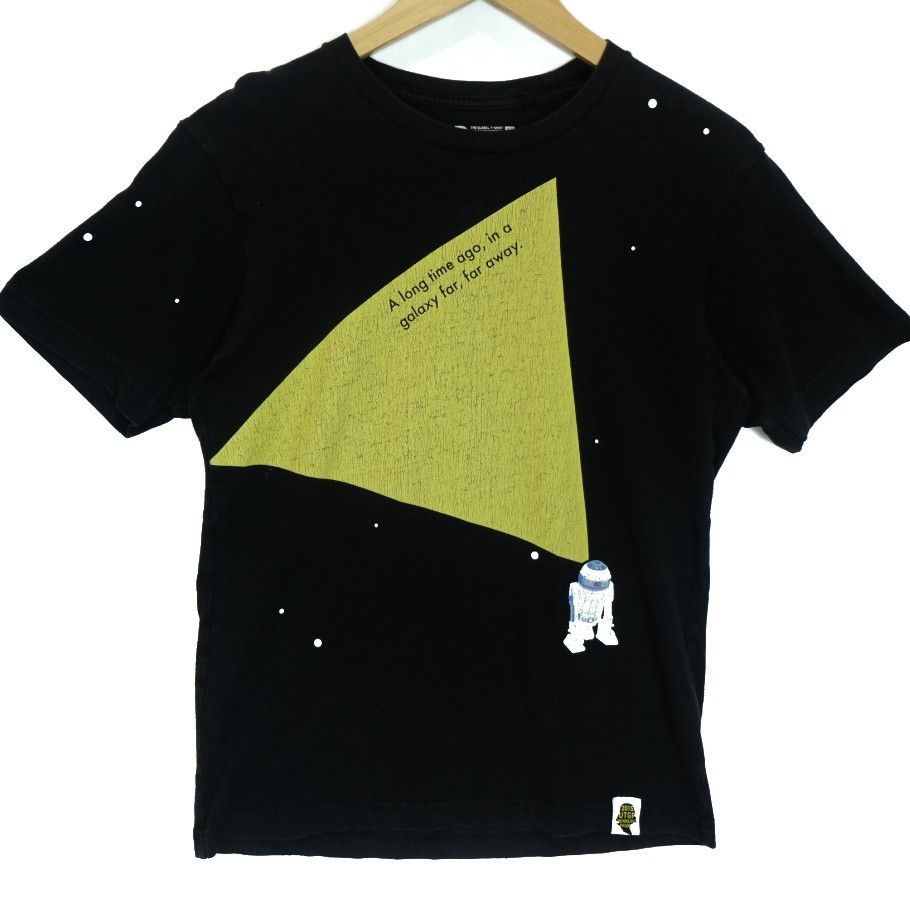 Star Wars UNIQLO x STAR WARS x UTGP 2015 WINNER T Shirt Size US S / EU 44-46 / 1 - 2 Thumbnail