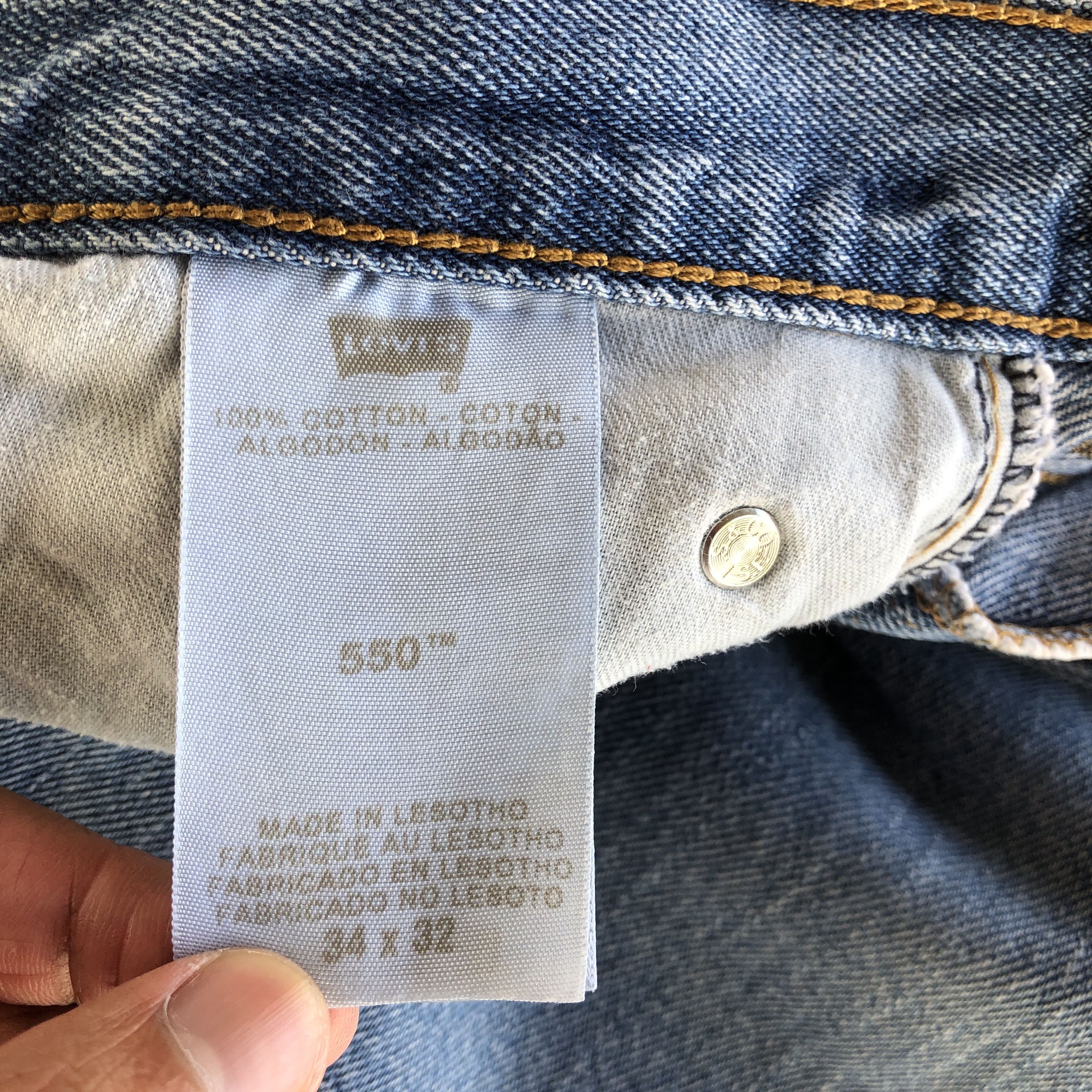 Levi's Vintage Levi's 550 Light Wash Jeans Levis Sun Faded Denim Size US 34 / EU 50 - 8 Thumbnail