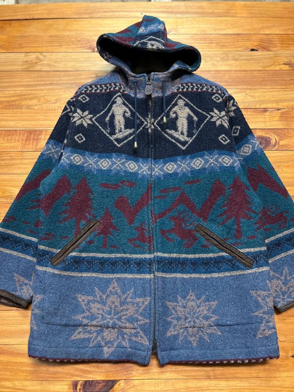 L.L. Bean VINTAGE L.L BEAN WOOL HOODIE NATIVE DESIGN Size US M / EU 48-50 / 2 - 4 Thumbnail
