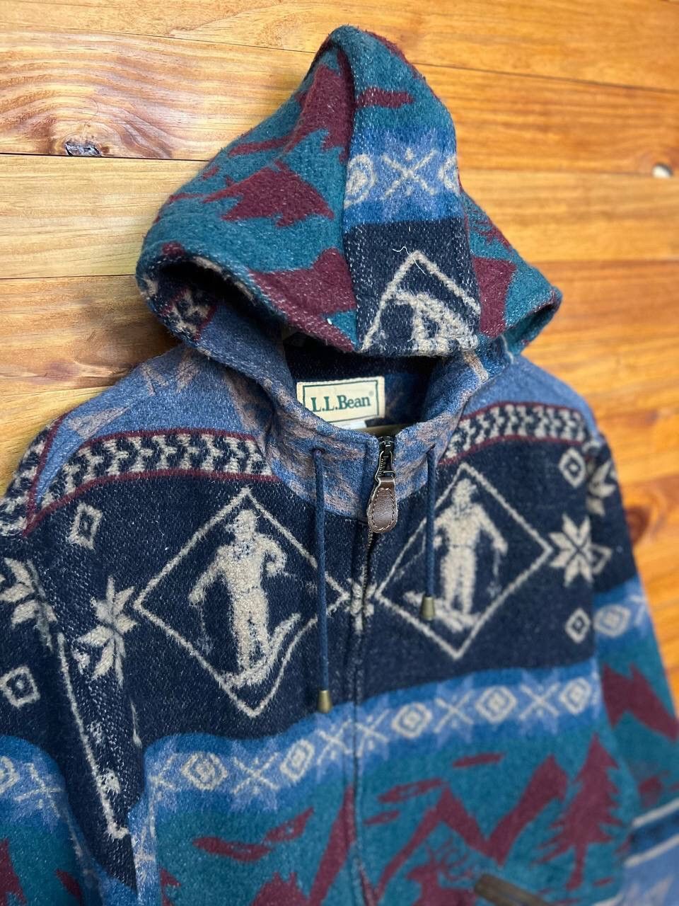 L.L. Bean VINTAGE L.L BEAN WOOL HOODIE NATIVE DESIGN Size US M / EU 48-50 / 2 - 6 Thumbnail