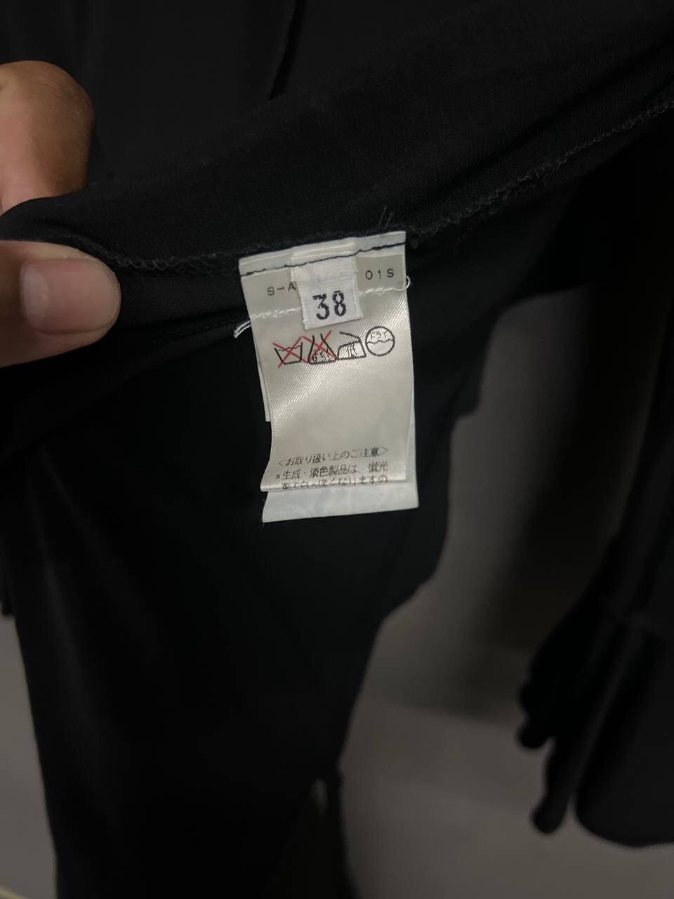 Dolce & Gabbana ARCHIVE DOLCE & GABBANA RUFFLE COLLAR BLACK DRESS Size XS / US 0-2 / IT 36-38 - 14 Thumbnail