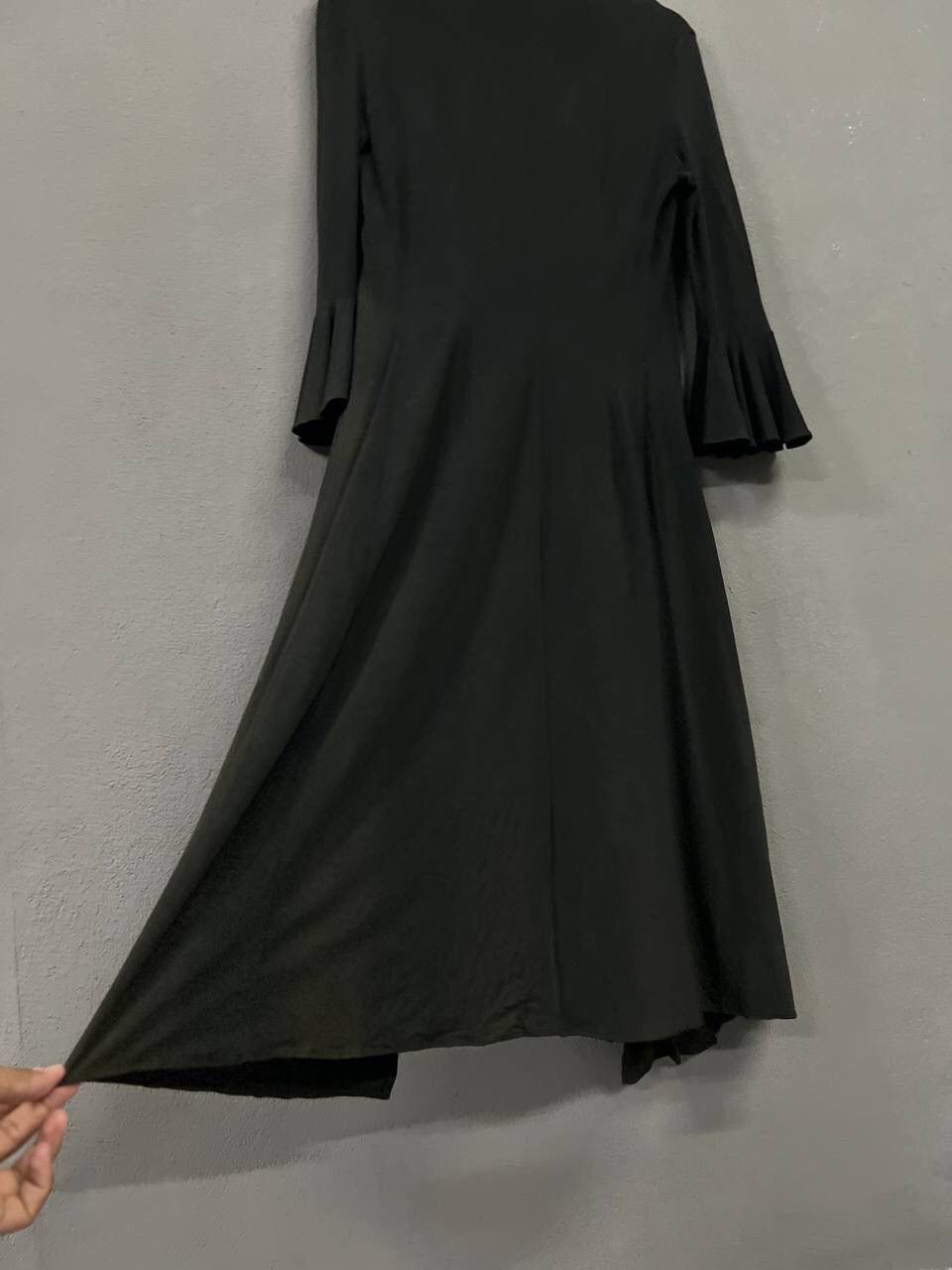 Dolce & Gabbana ARCHIVE DOLCE & GABBANA RUFFLE COLLAR BLACK DRESS Size XS / US 0-2 / IT 36-38 - 11 Thumbnail