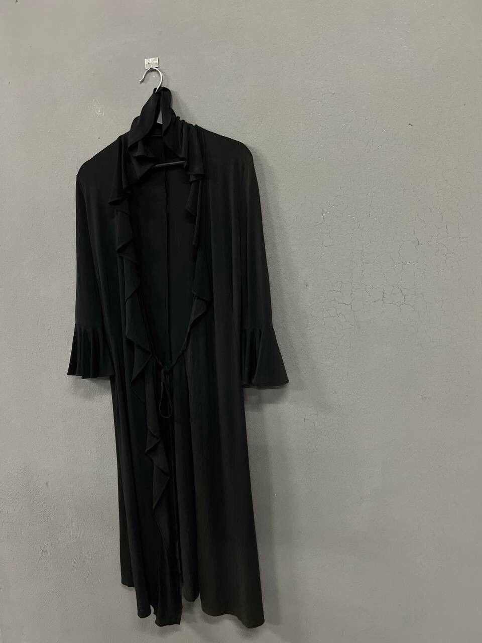 Dolce & Gabbana ARCHIVE DOLCE & GABBANA RUFFLE COLLAR BLACK DRESS Size XS / US 0-2 / IT 36-38 - 5 Thumbnail