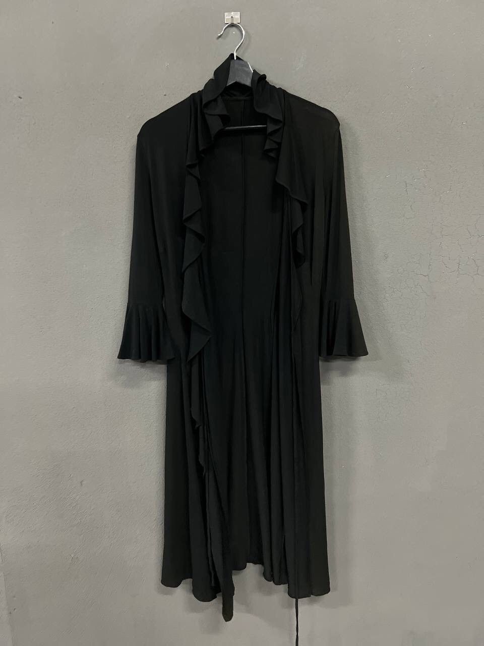 Dolce & Gabbana ARCHIVE DOLCE & GABBANA RUFFLE COLLAR BLACK DRESS Size XS / US 0-2 / IT 36-38 - 12 Thumbnail
