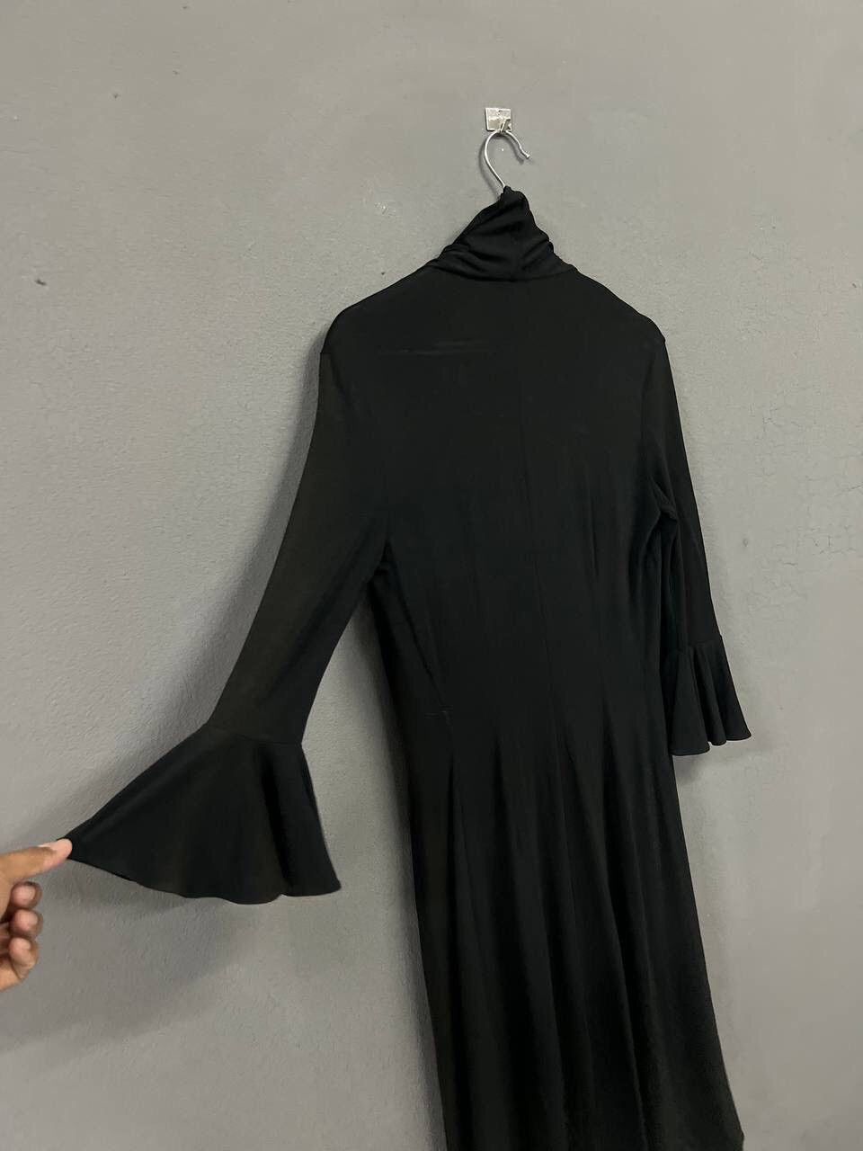 Dolce & Gabbana ARCHIVE DOLCE & GABBANA RUFFLE COLLAR BLACK DRESS Size XS / US 0-2 / IT 36-38 - 10 Thumbnail