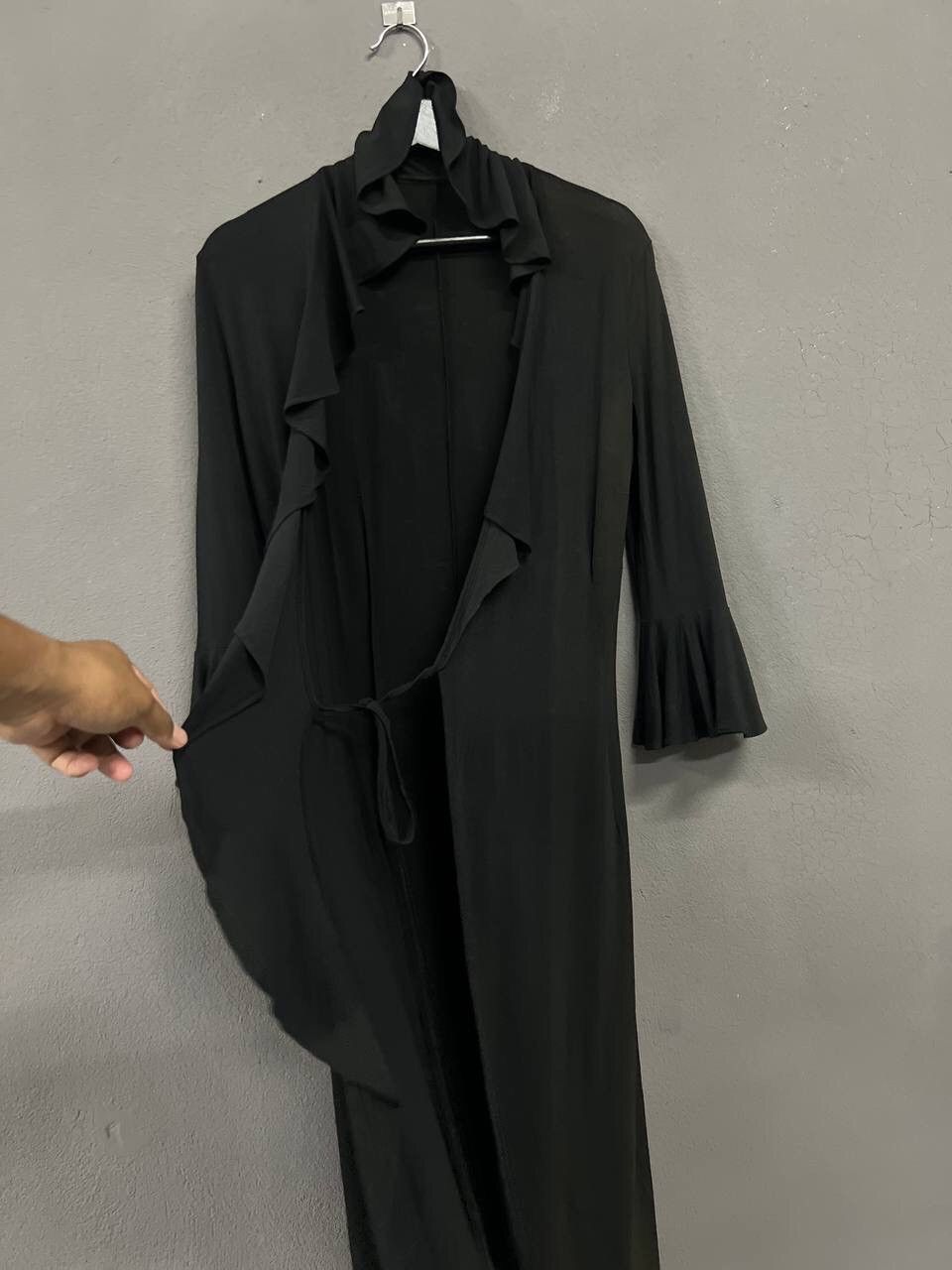 Dolce & Gabbana ARCHIVE DOLCE & GABBANA RUFFLE COLLAR BLACK DRESS Size XS / US 0-2 / IT 36-38 - 8 Thumbnail