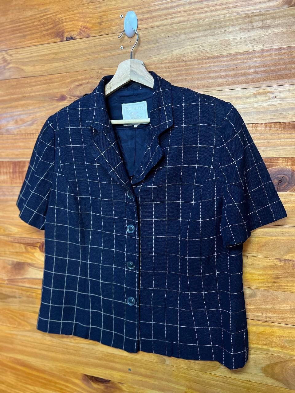 Burberry BURBERRY WOMEN BUTTON UP CROP TOP SHIRT Size US S / EU 44-46 / 1 - 3 Thumbnail
