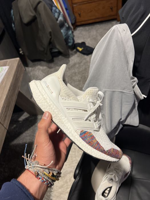 Adidas ultra store boost 1.0 multicolor