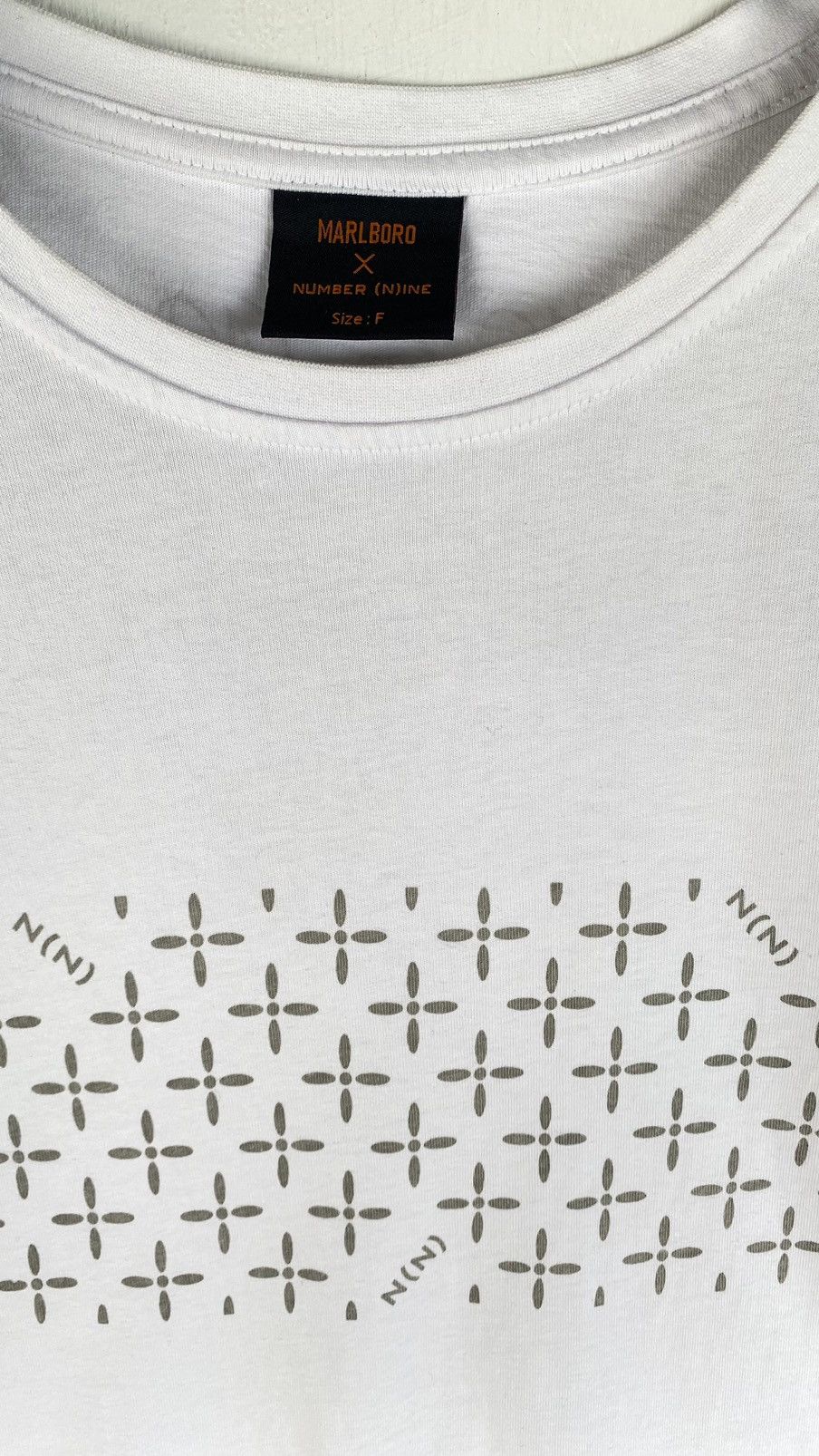 Marlboro NUMBER NINE X Marlboro Japanese brand streetwear rap shirt Size US M / EU 48-50 / 2 - 3 Thumbnail