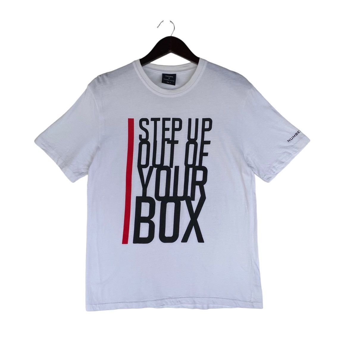 Bux Up Tee