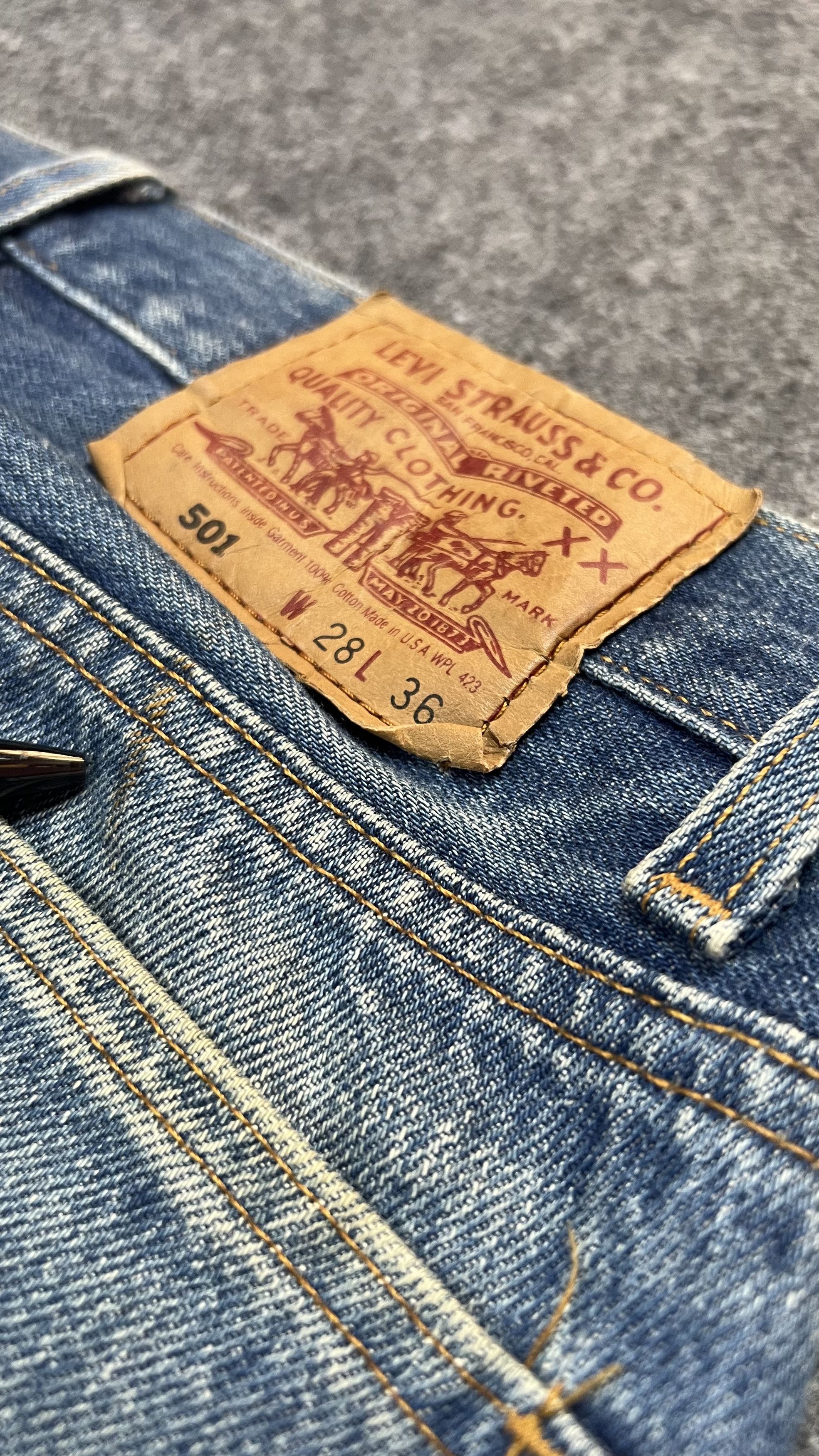 Levi's × Vintage Distressed Levis 501 jeans Size US 28 / EU 44 - 9 Thumbnail